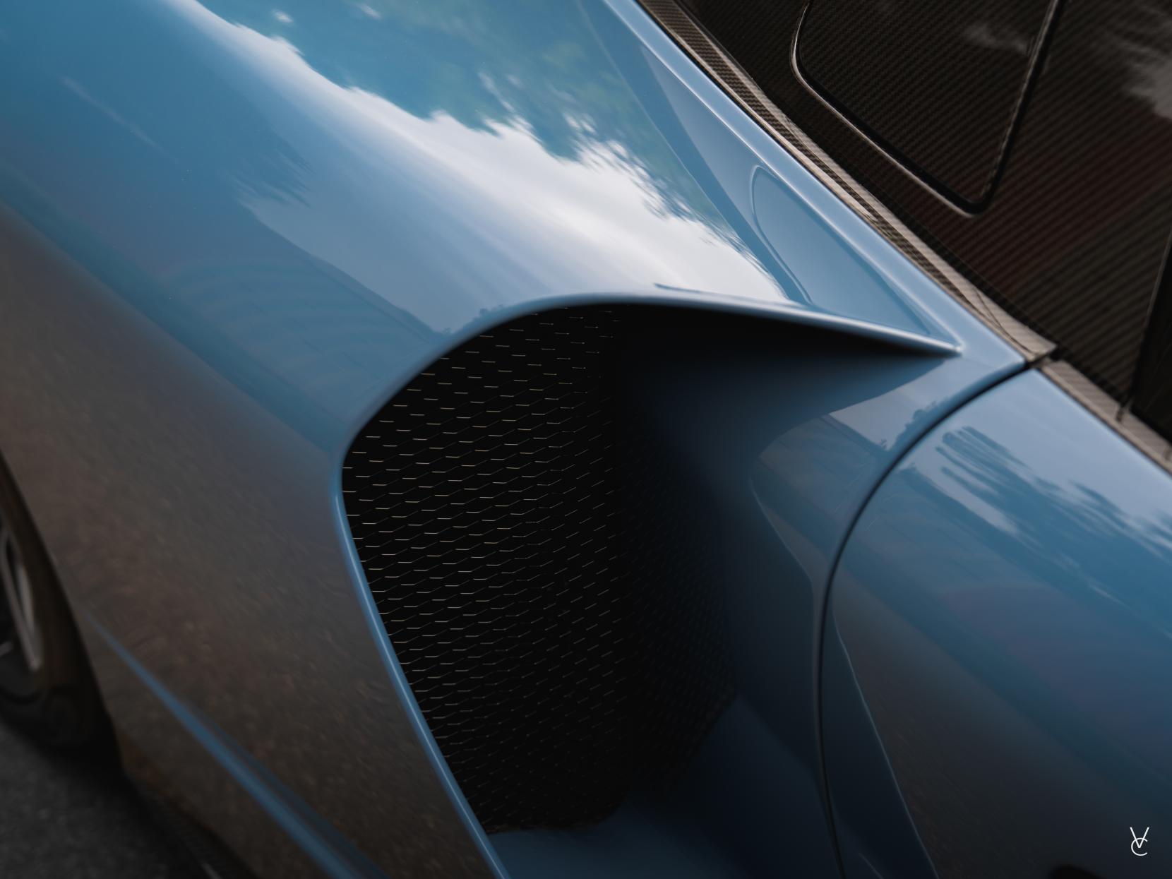 McLaren Senna view 50
