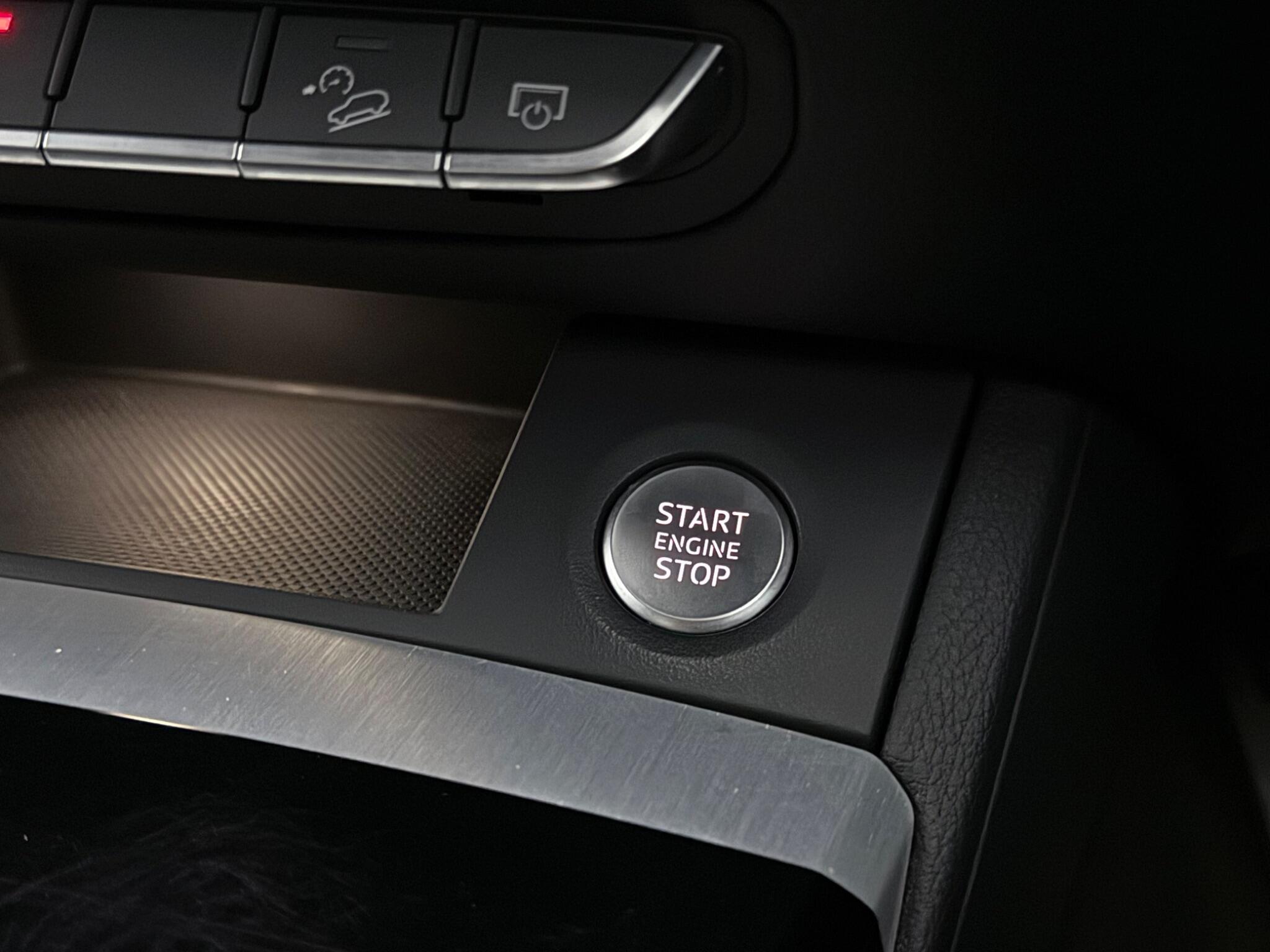 Audi Q5 view 23