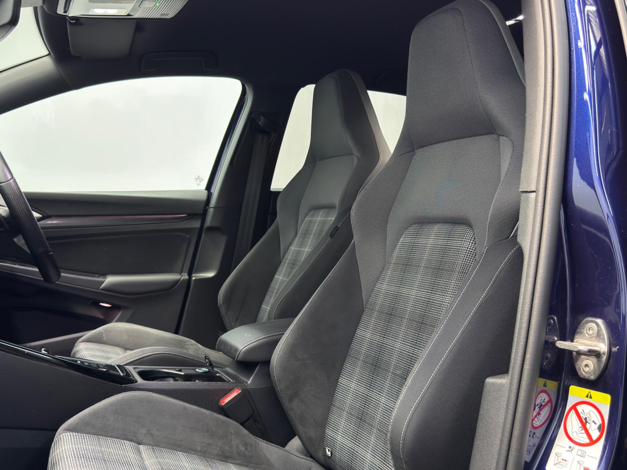 Volkswagen Golf view 51
