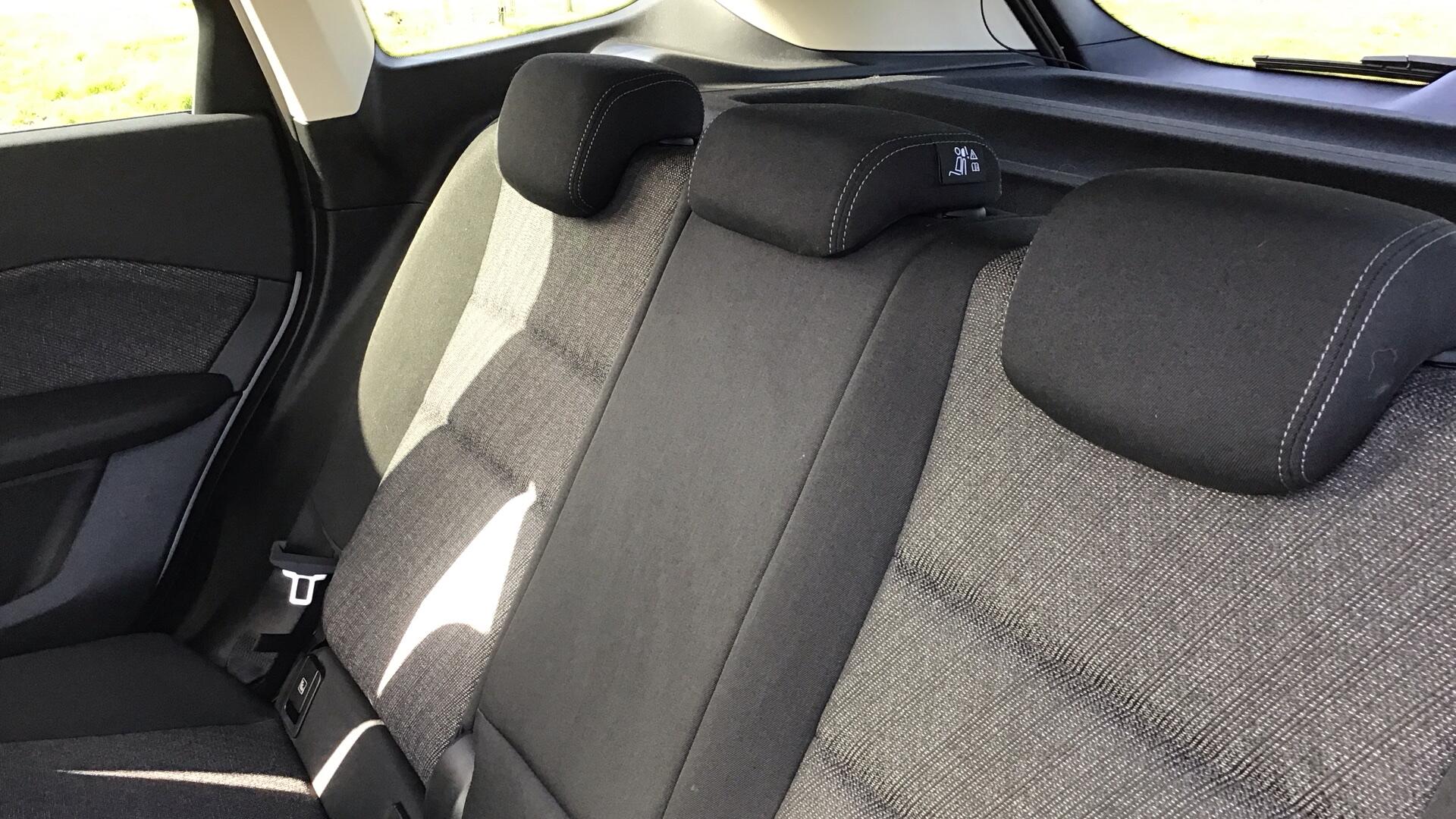 BMW X1 view 12