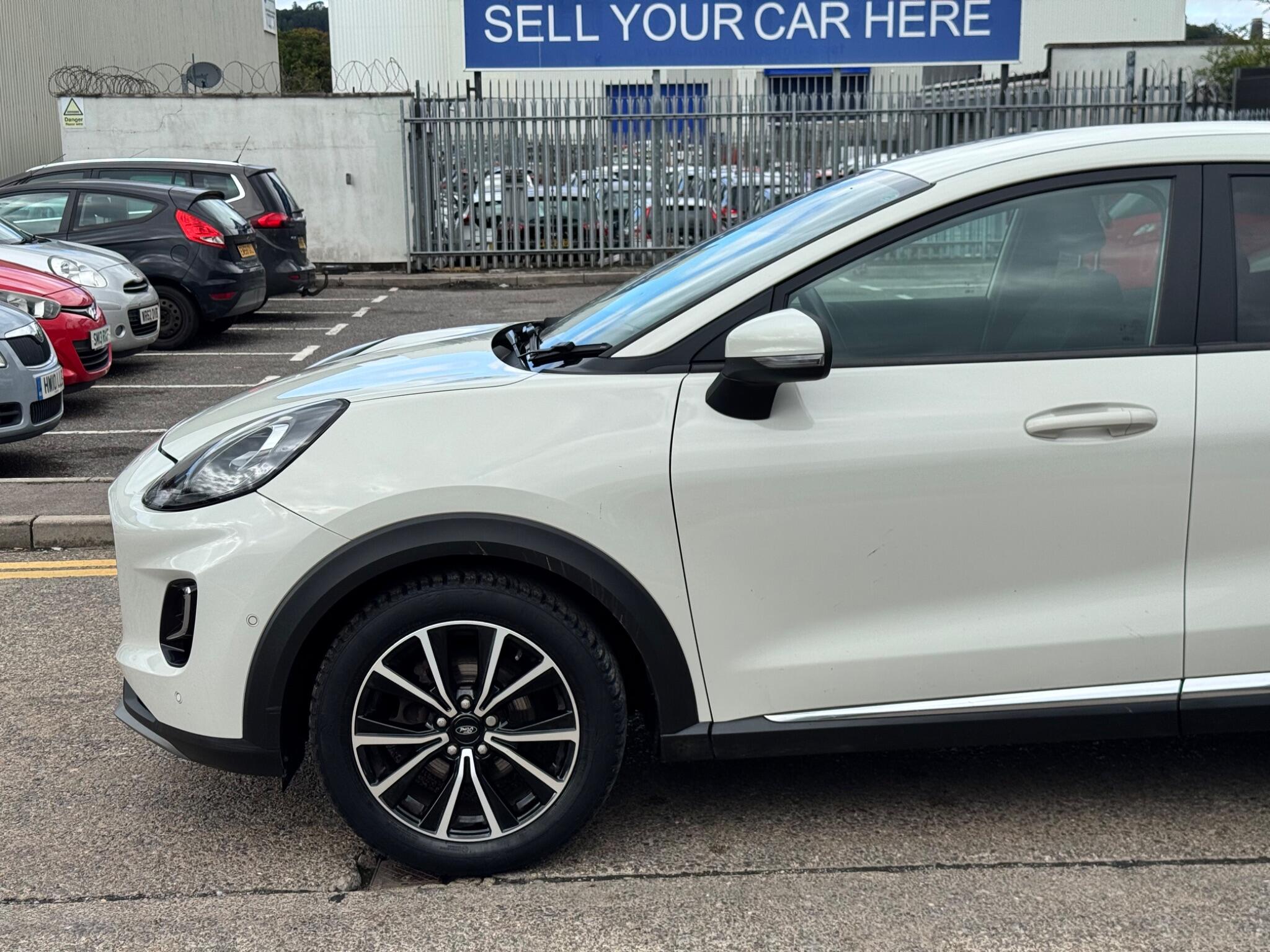 Ford Puma view 52