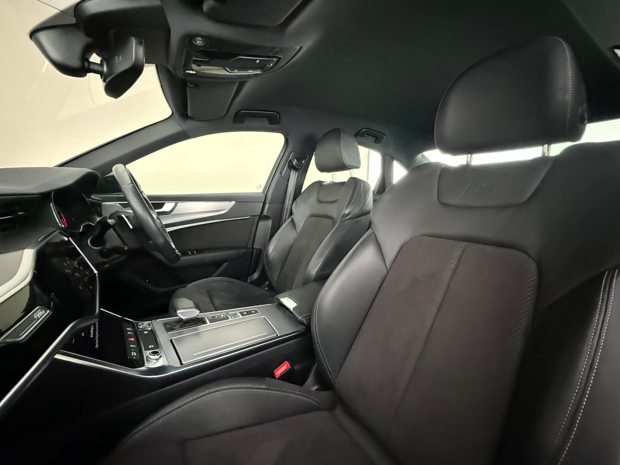 Audi A6 view 36