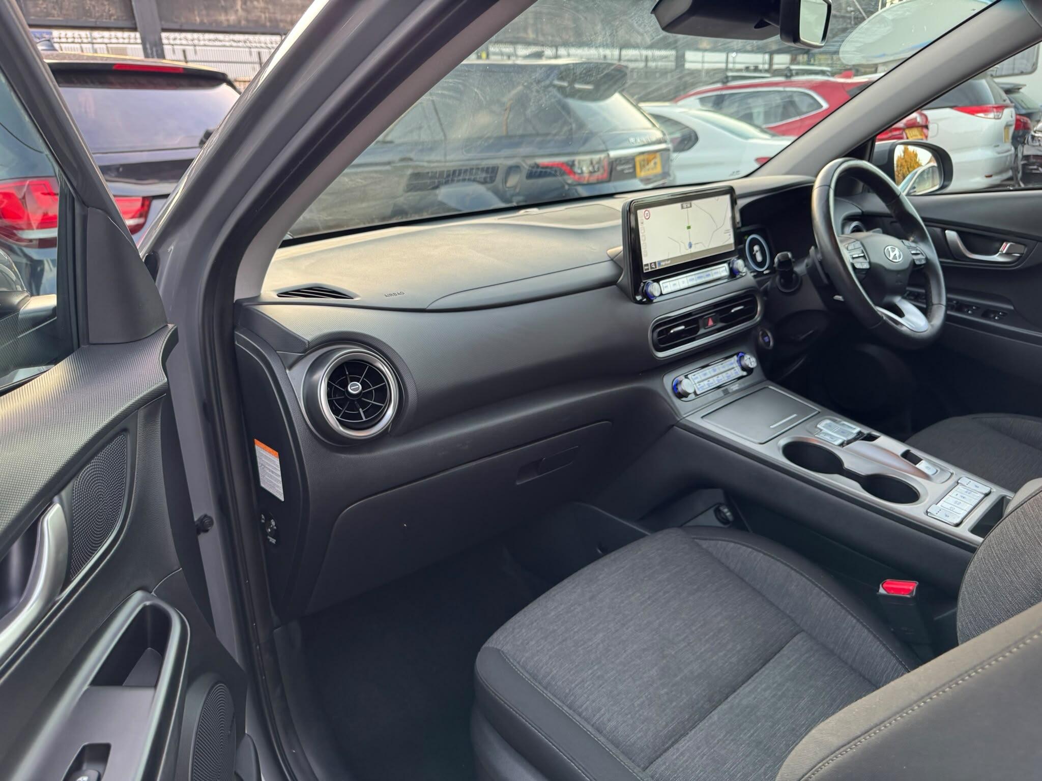 Hyundai Kona view 38