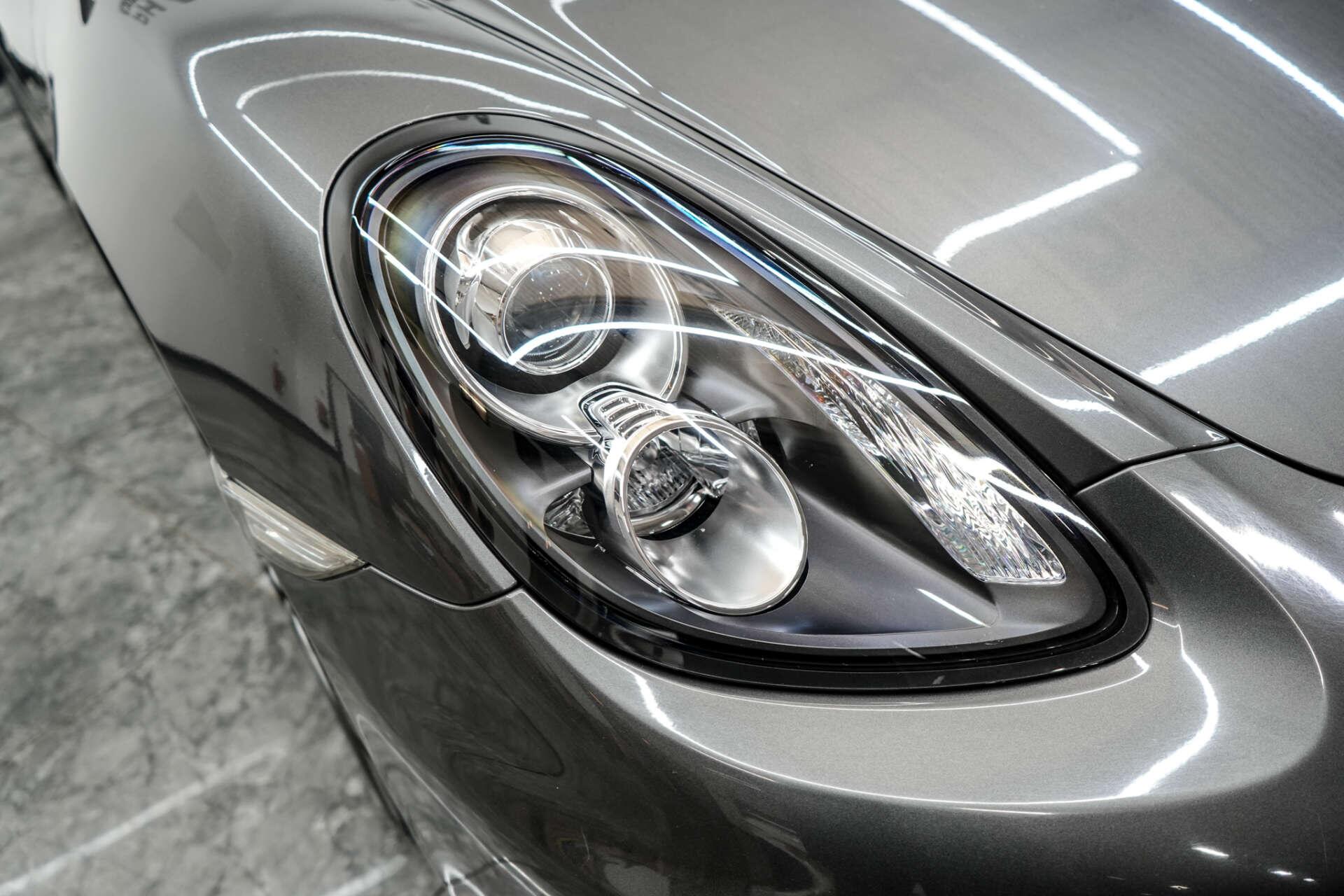 Porsche Boxster view 10
