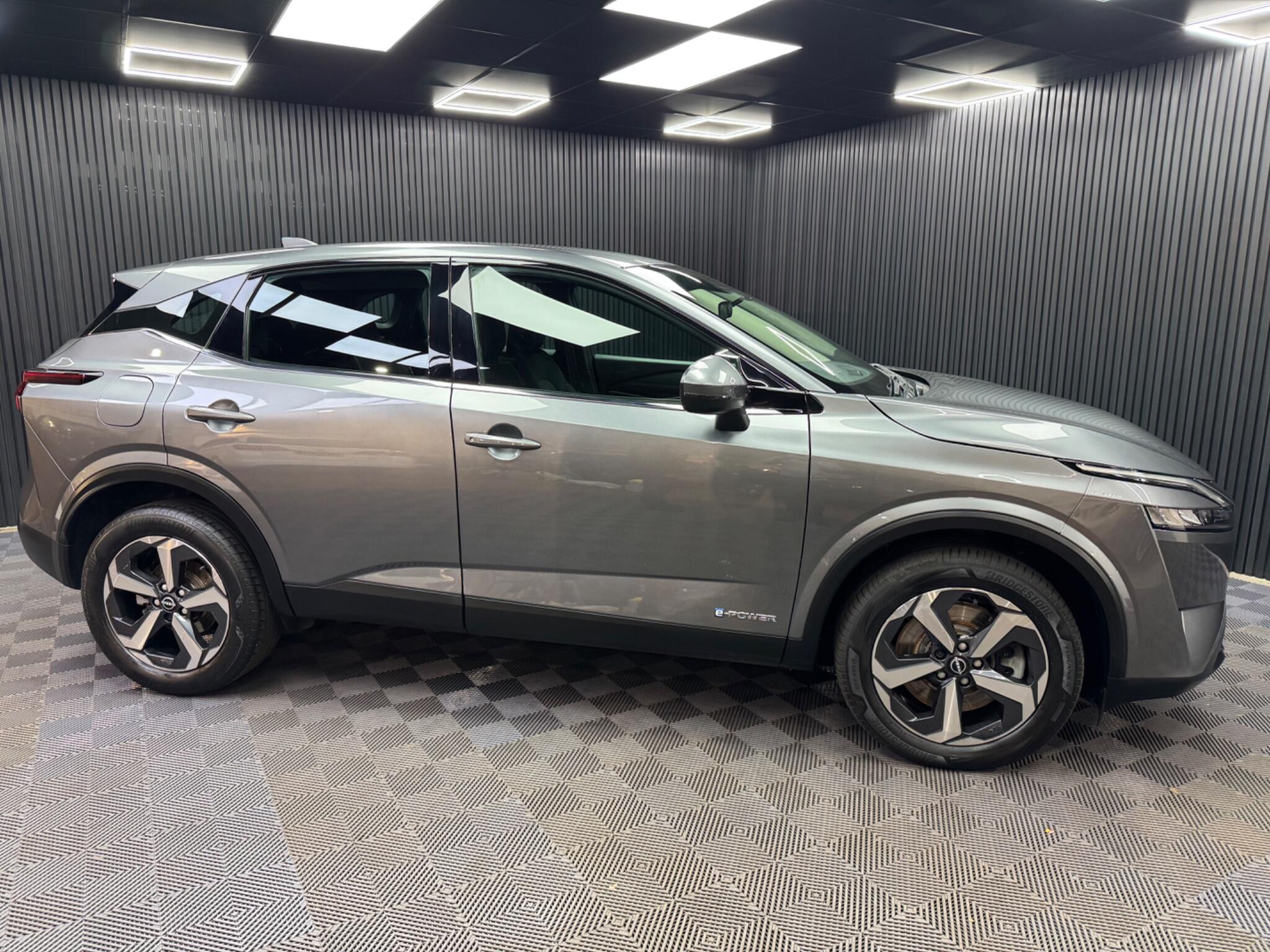 Nissan Qashqai view 2