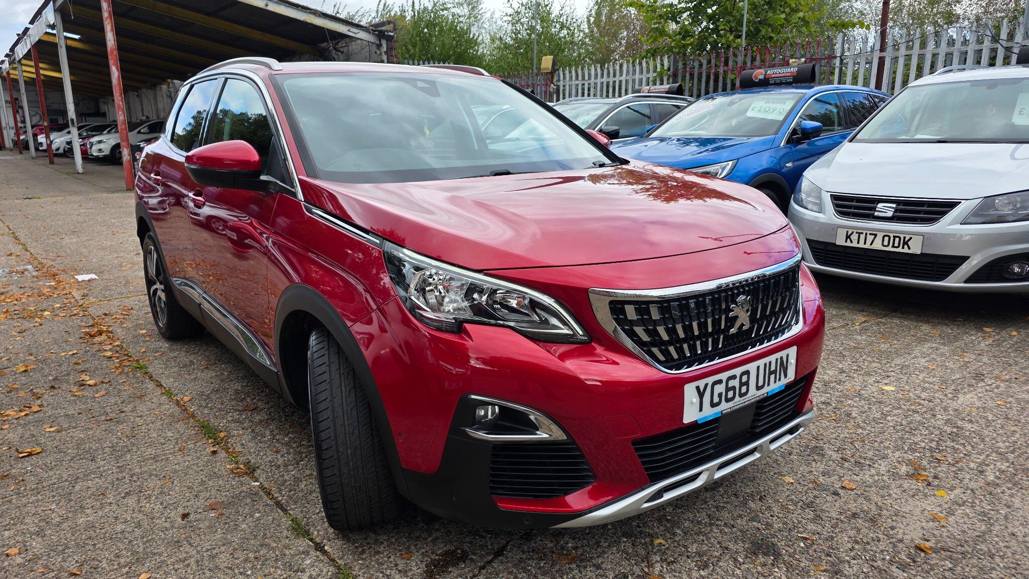 Peugeot 3008 view 2