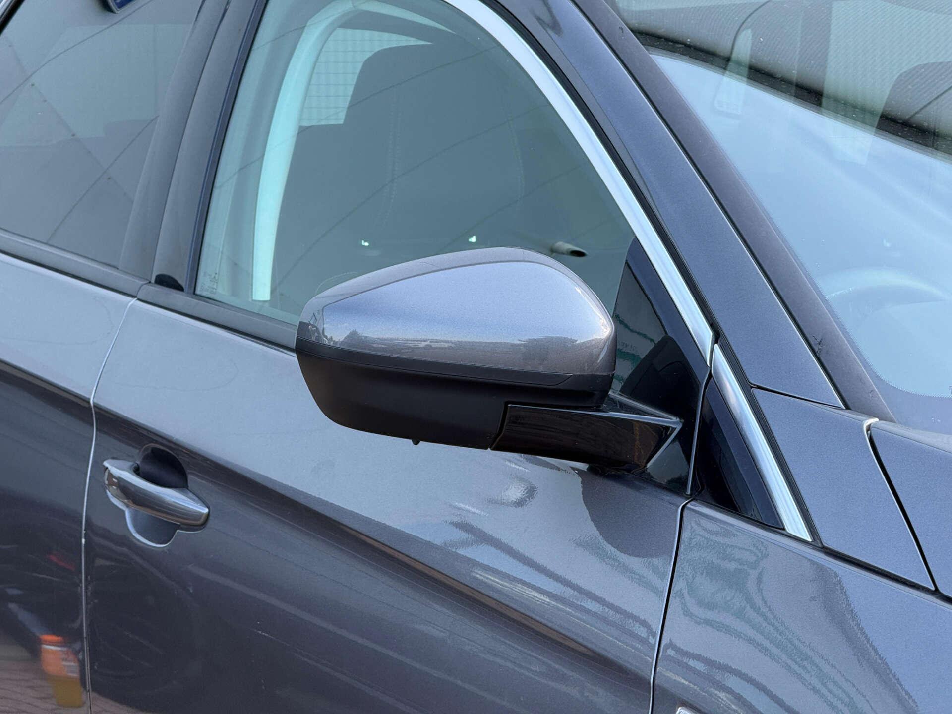 Vauxhall Grandland X view 15