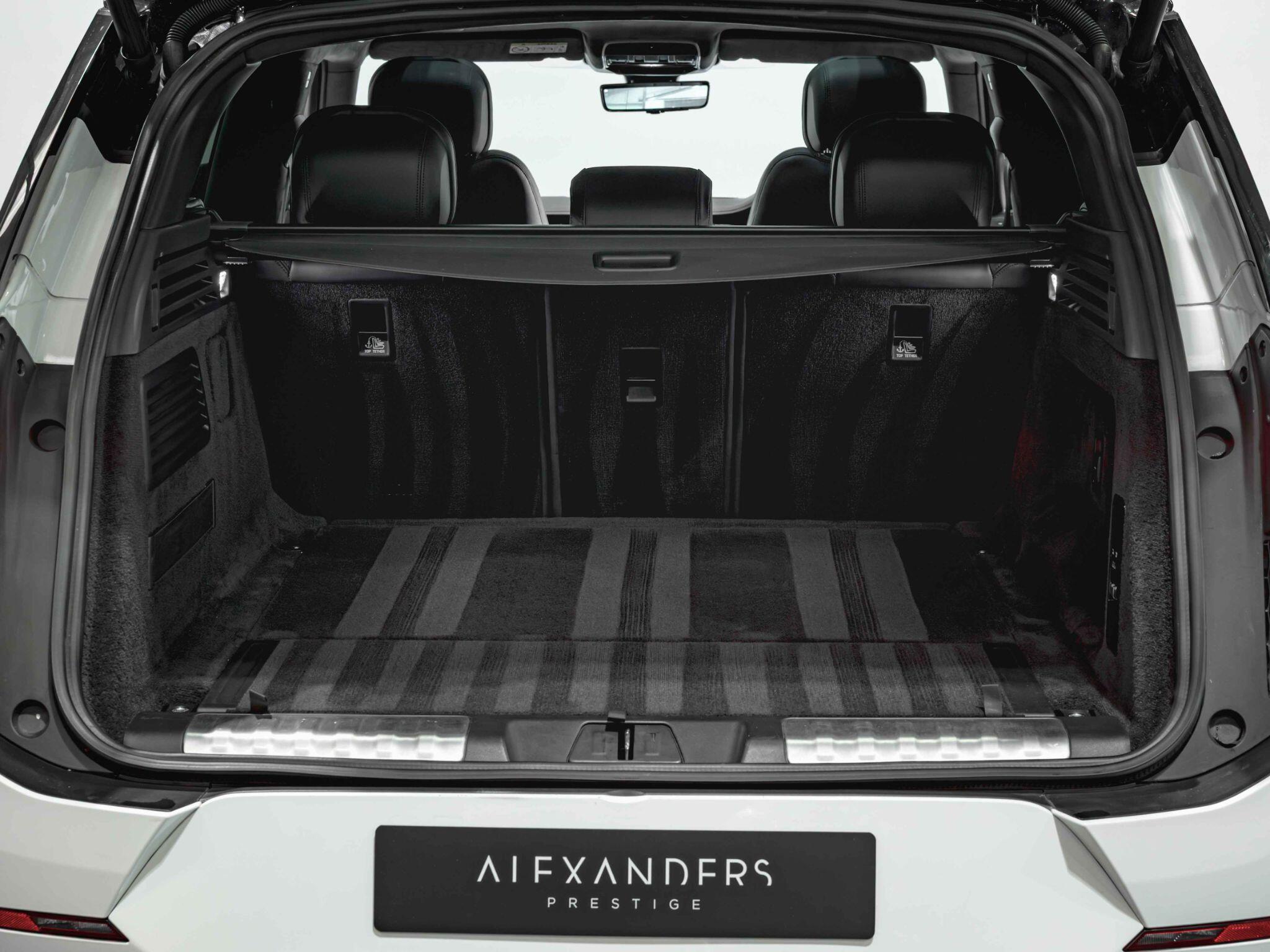 Land Rover Range Rover Sport view 28