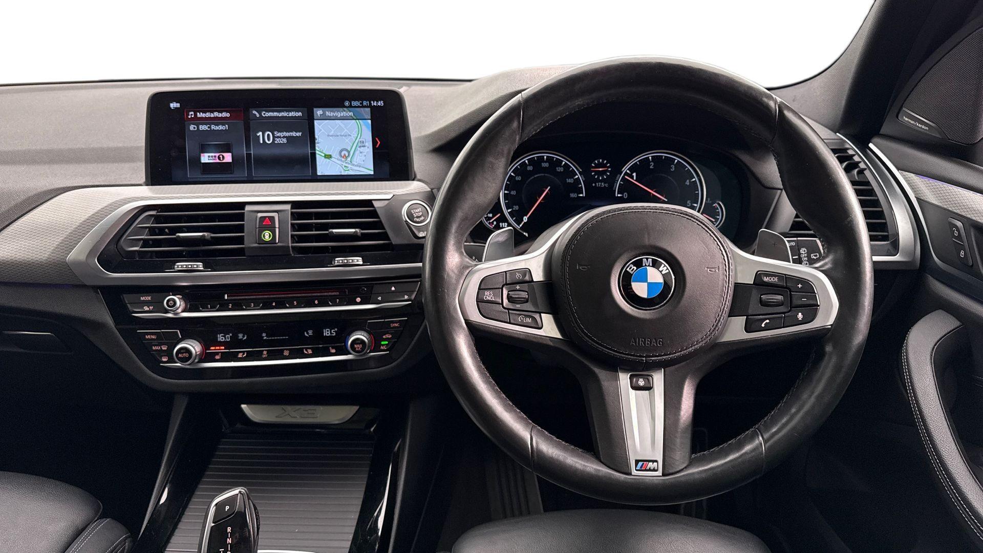 BMW X3 view 5