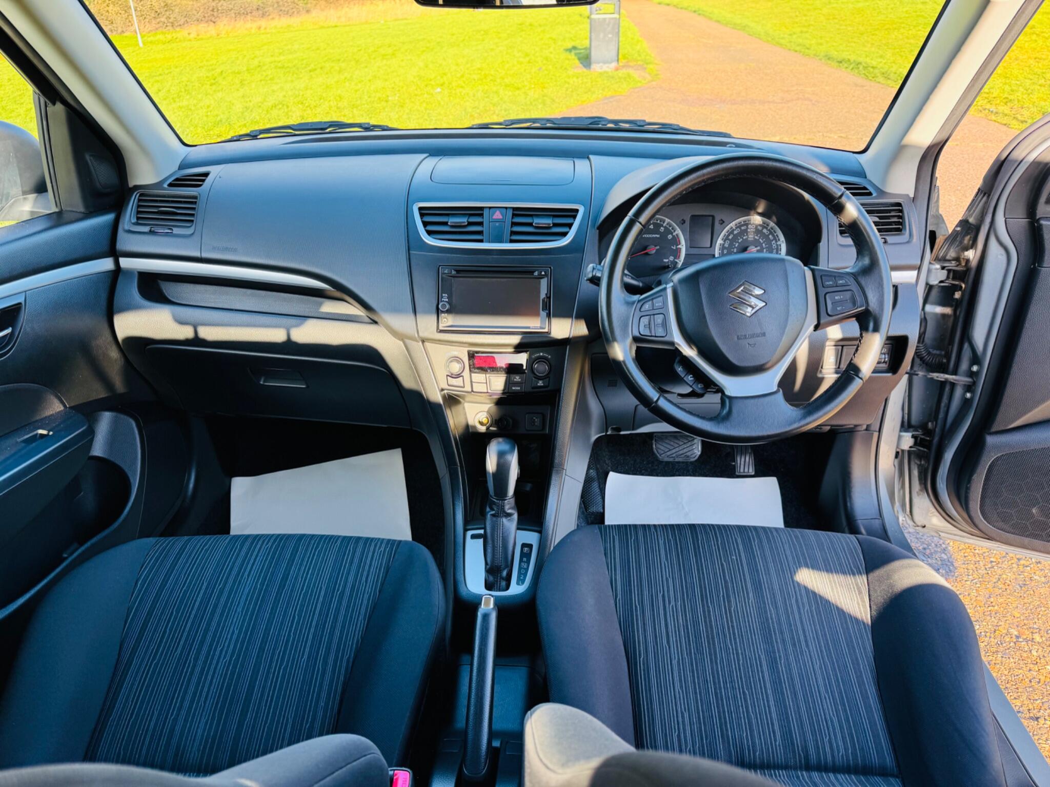 2015 Suzuki Swift image 13