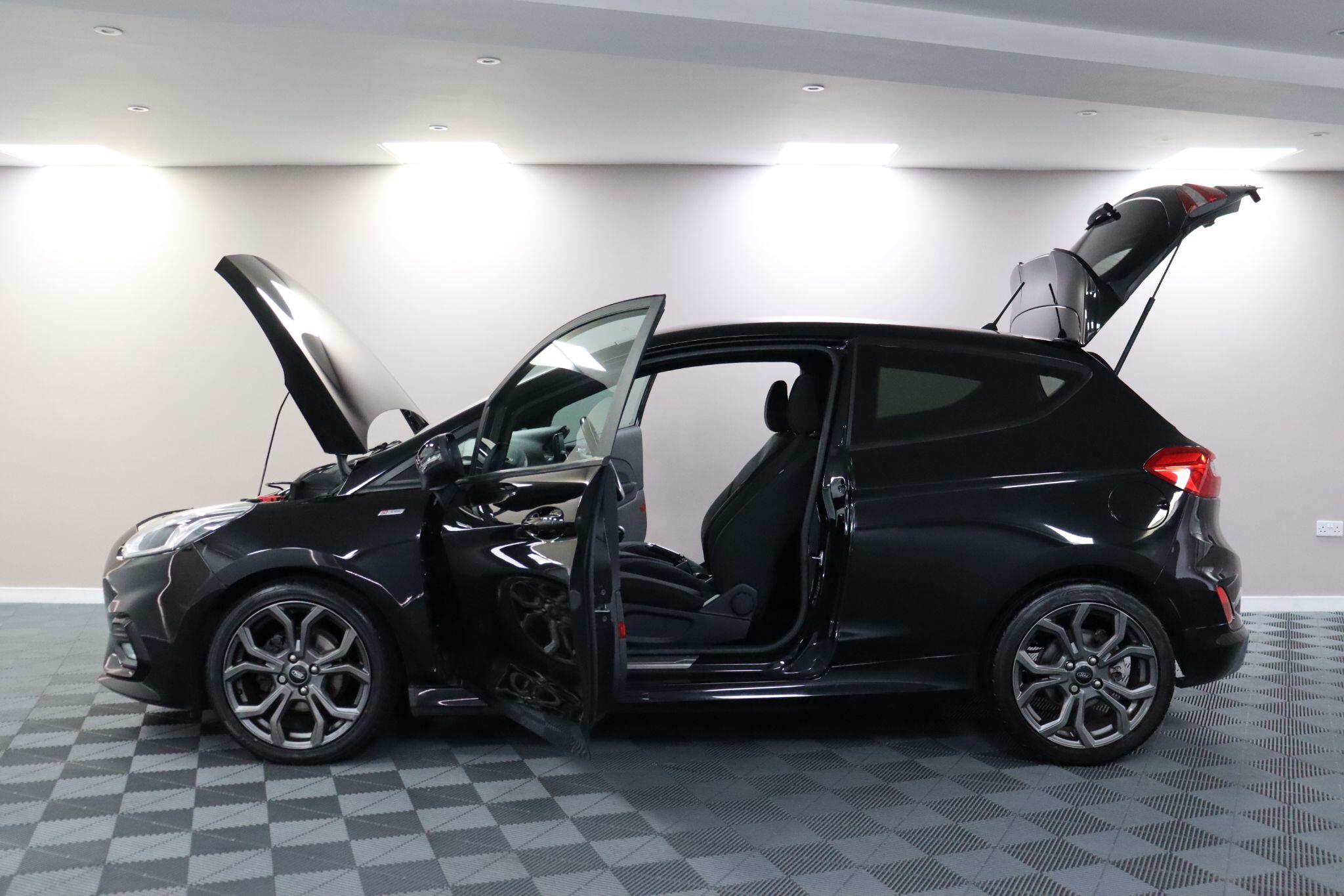 Ford Fiesta view 6