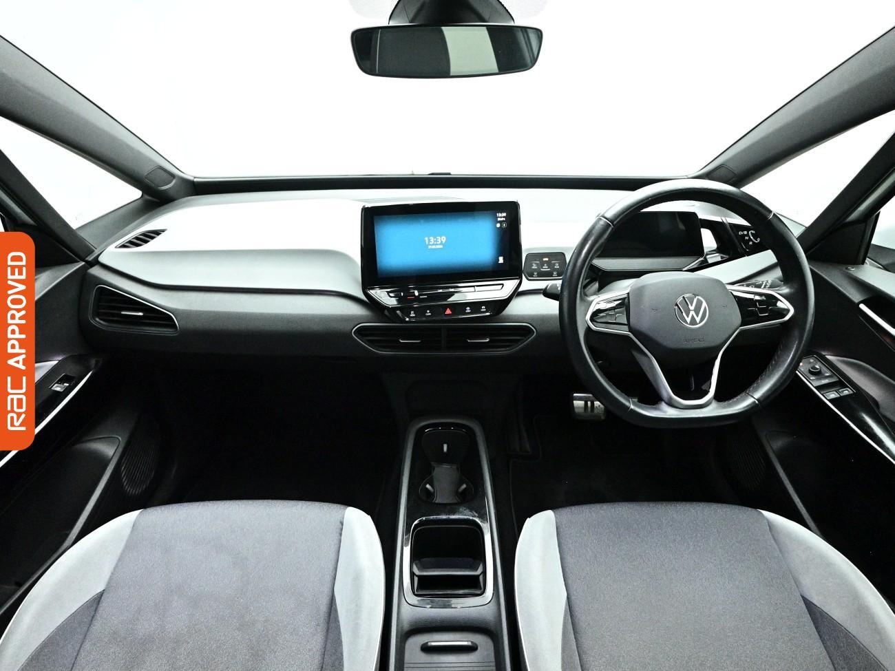 Volkswagen Id.3 view 2