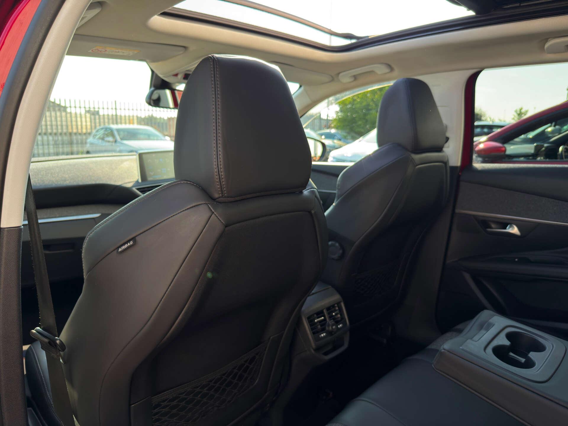 Peugeot 3008 view 36