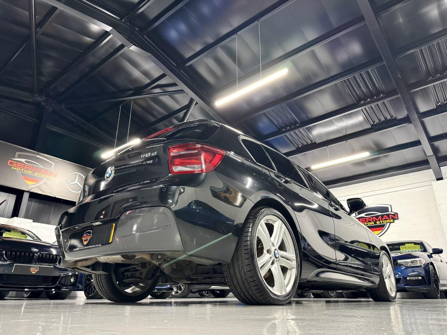 BMW 1 Series view 11