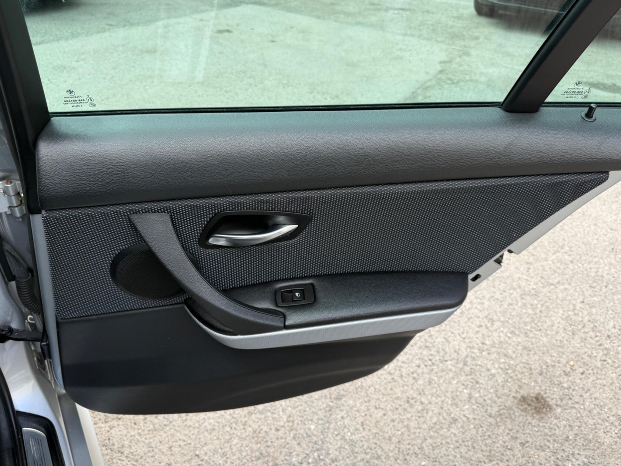 BMW 3 Series - Image 42