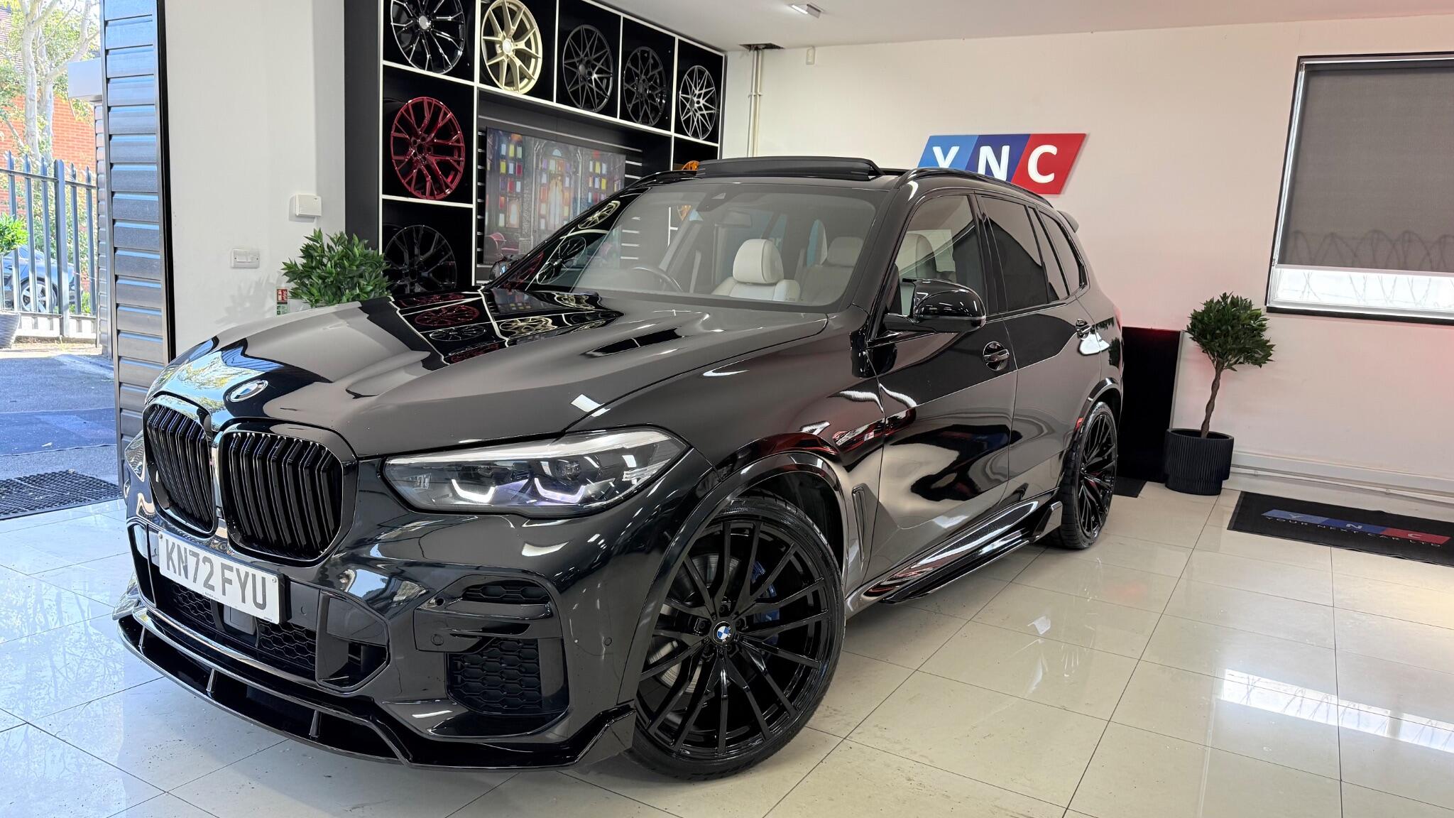 BMW X5 view 34