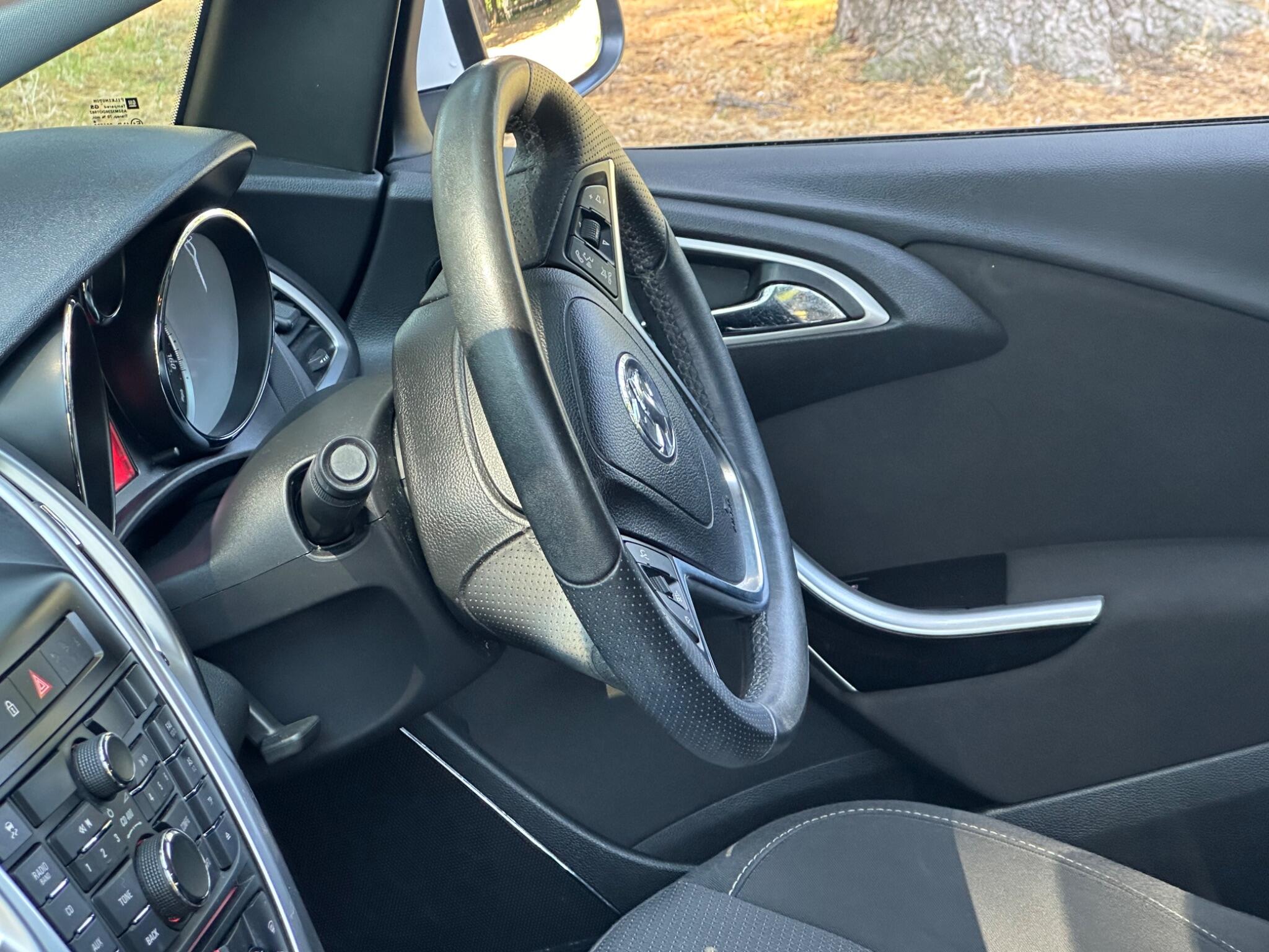 Vauxhall Astra view 26
