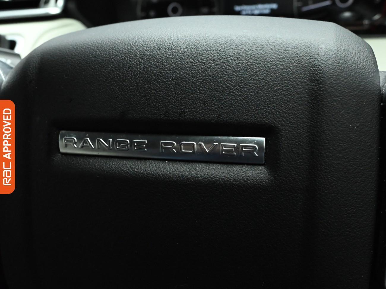 Land Rover Range Rover Velar view 23