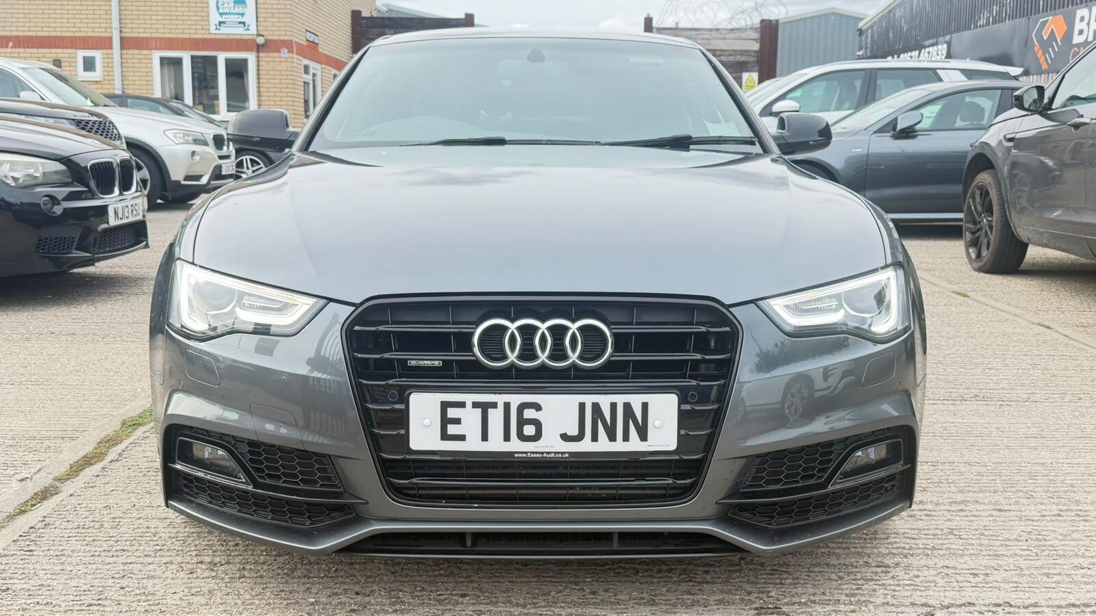 Audi A5 view 8