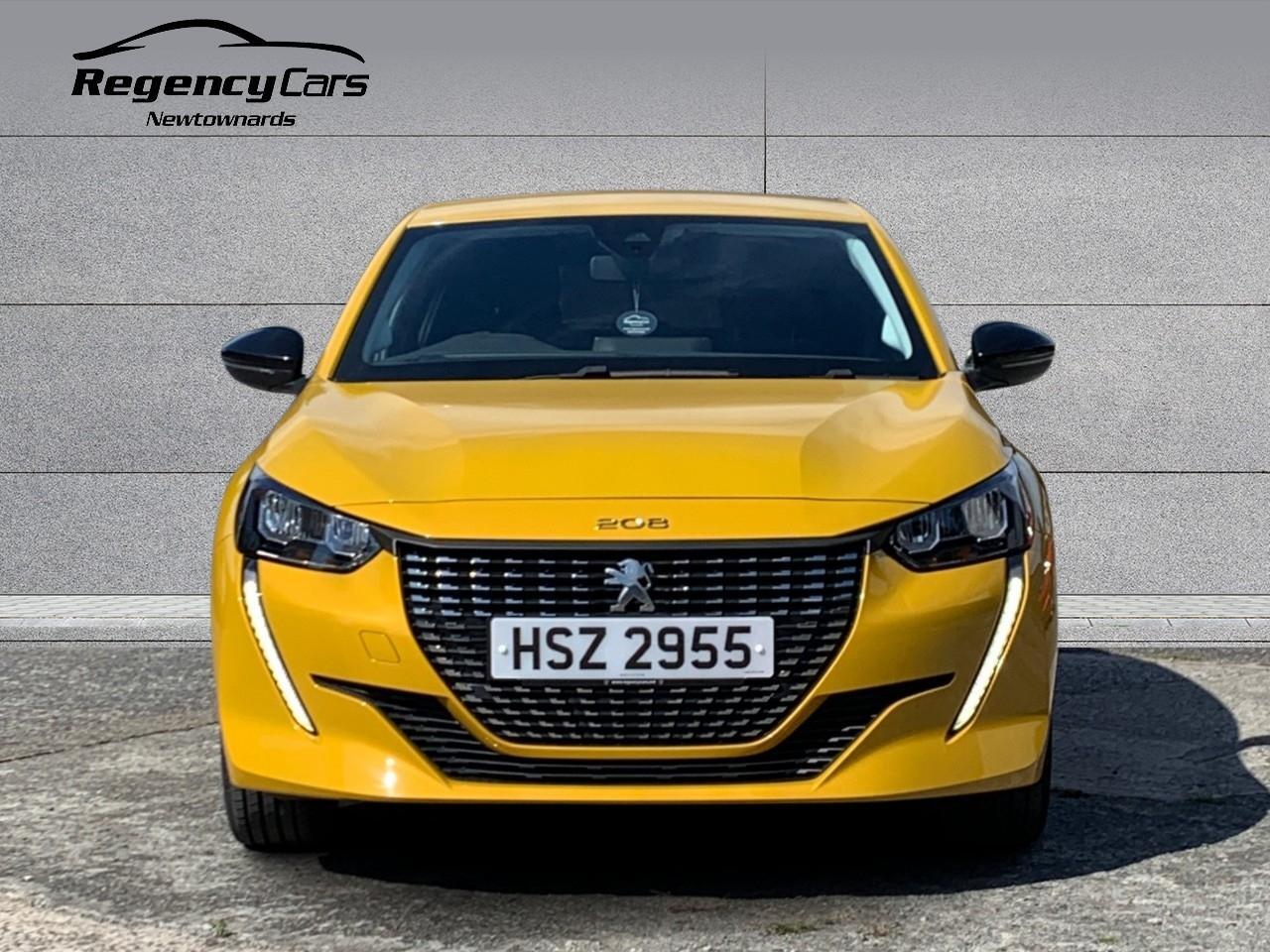 Peugeot 208 view 2