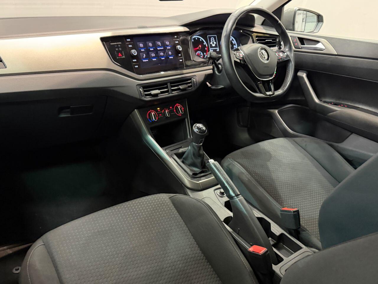 Volkswagen Polo view 24