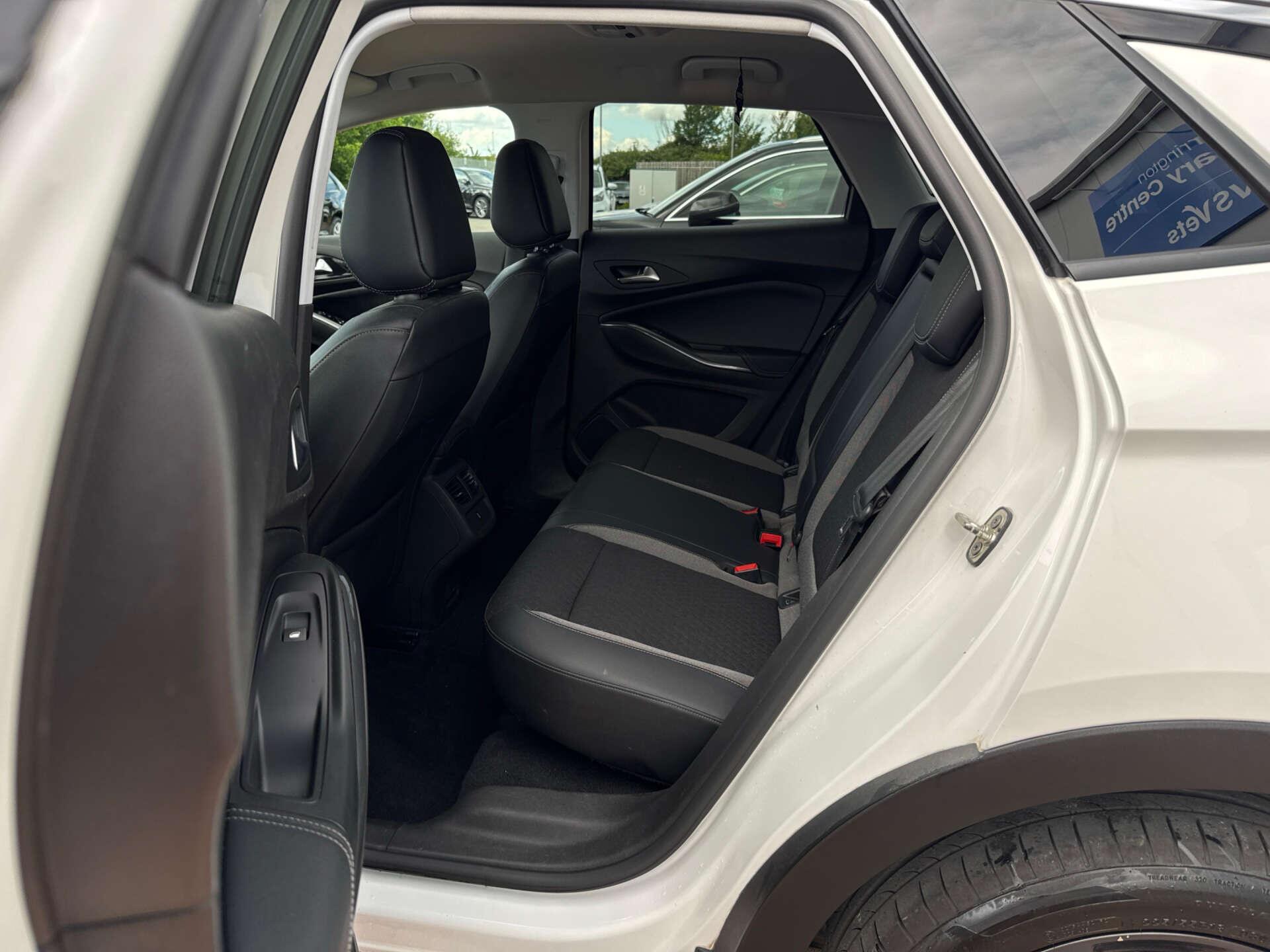Vauxhall Grandland X view 39