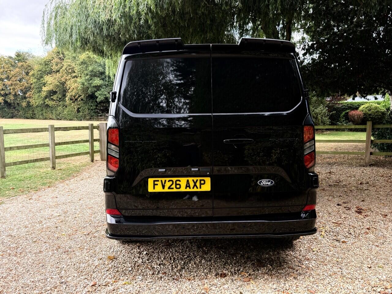 Ford Transit Custom view 28