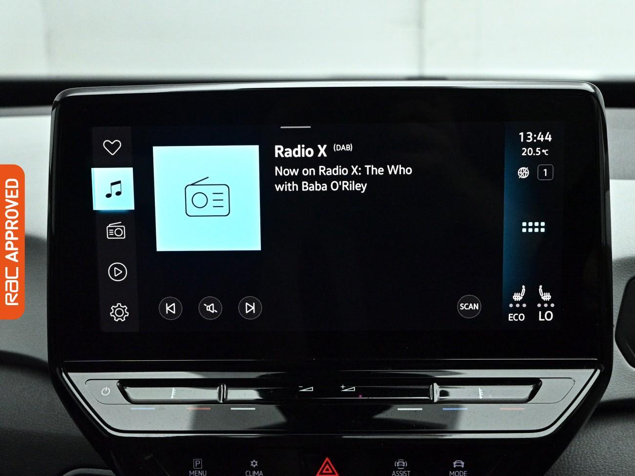 Volkswagen Id.3 view 16