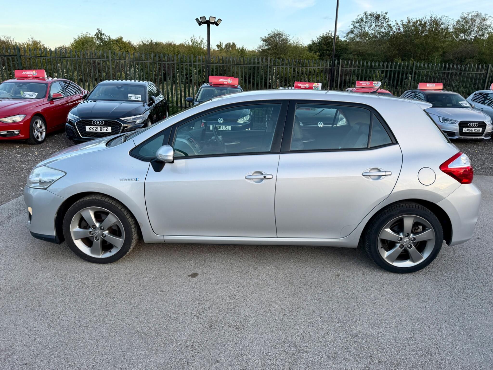 Toyota Auris view 13
