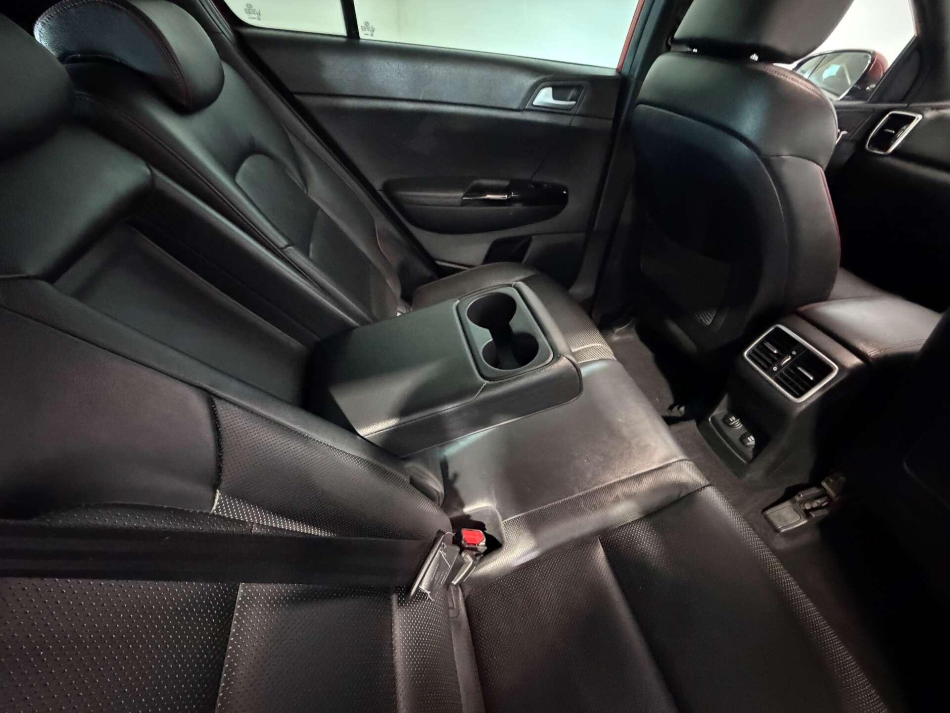 Kia Sportage view 60