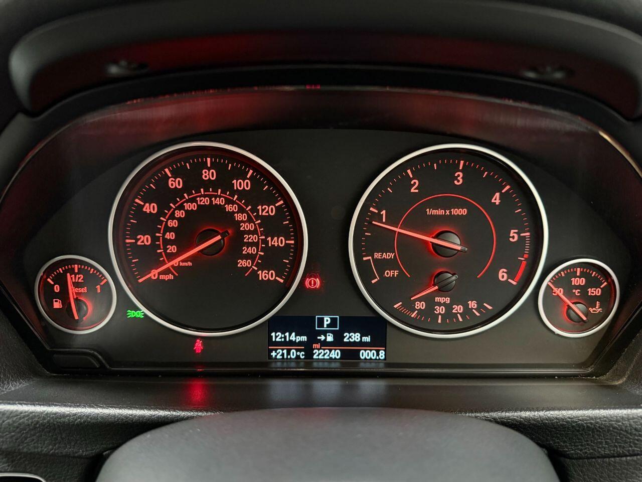 BMW 3 Series view 6