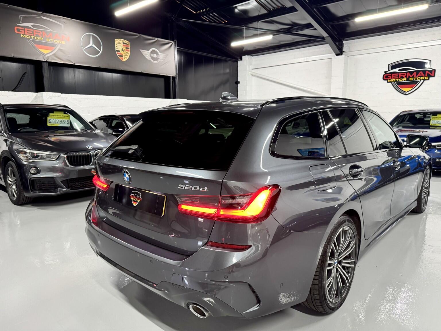 BMW 3 Series view 13