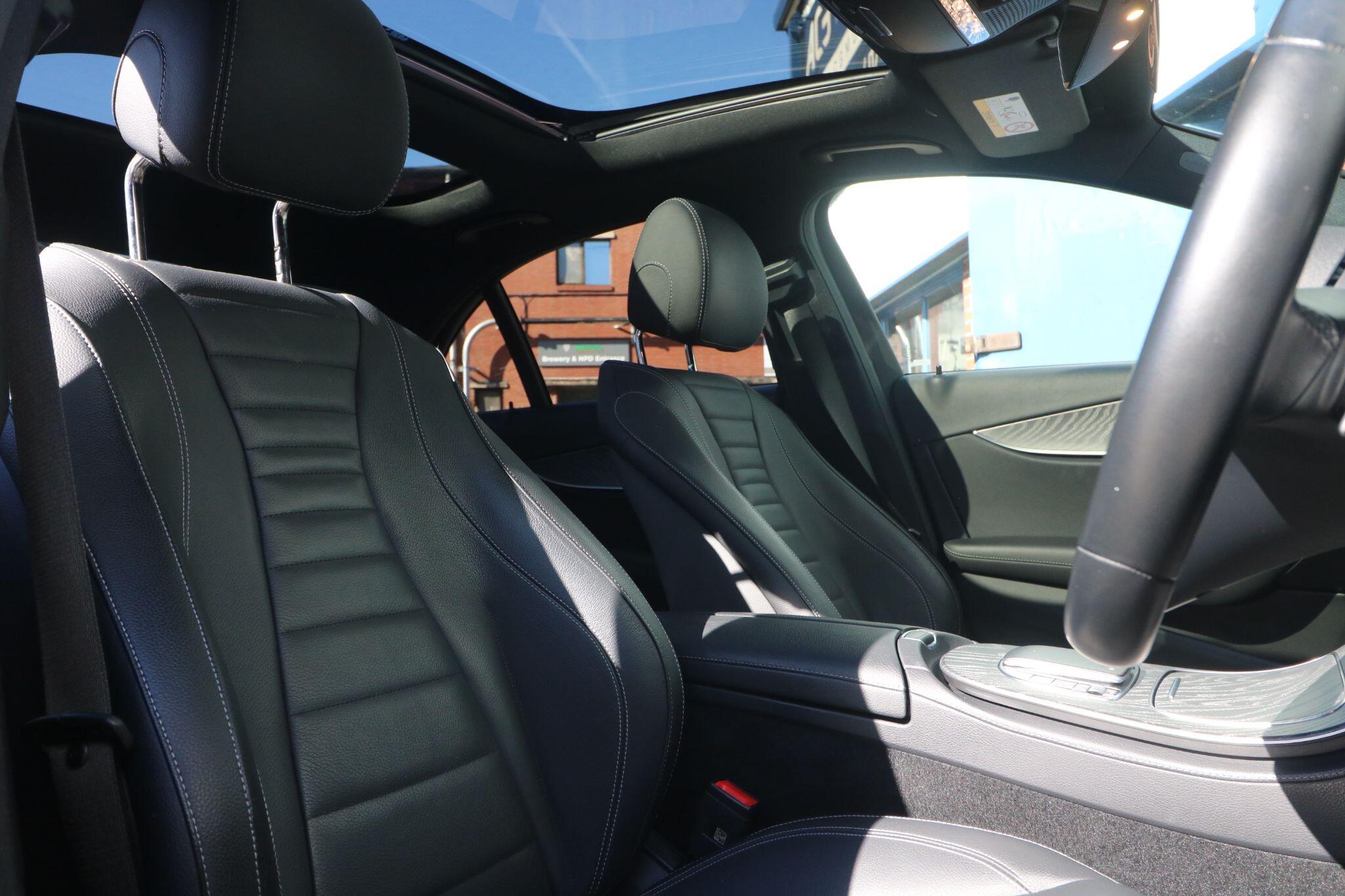 Mercedes-Benz E-Class view 7
