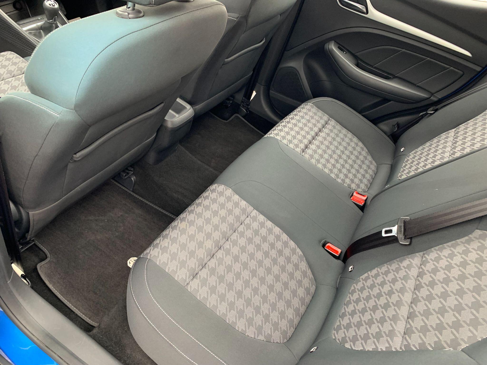 MG MG ZS view 21