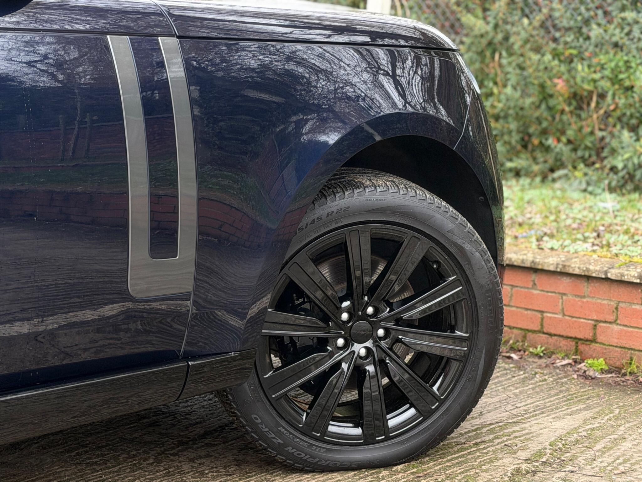 Land Rover Range Rover view 48