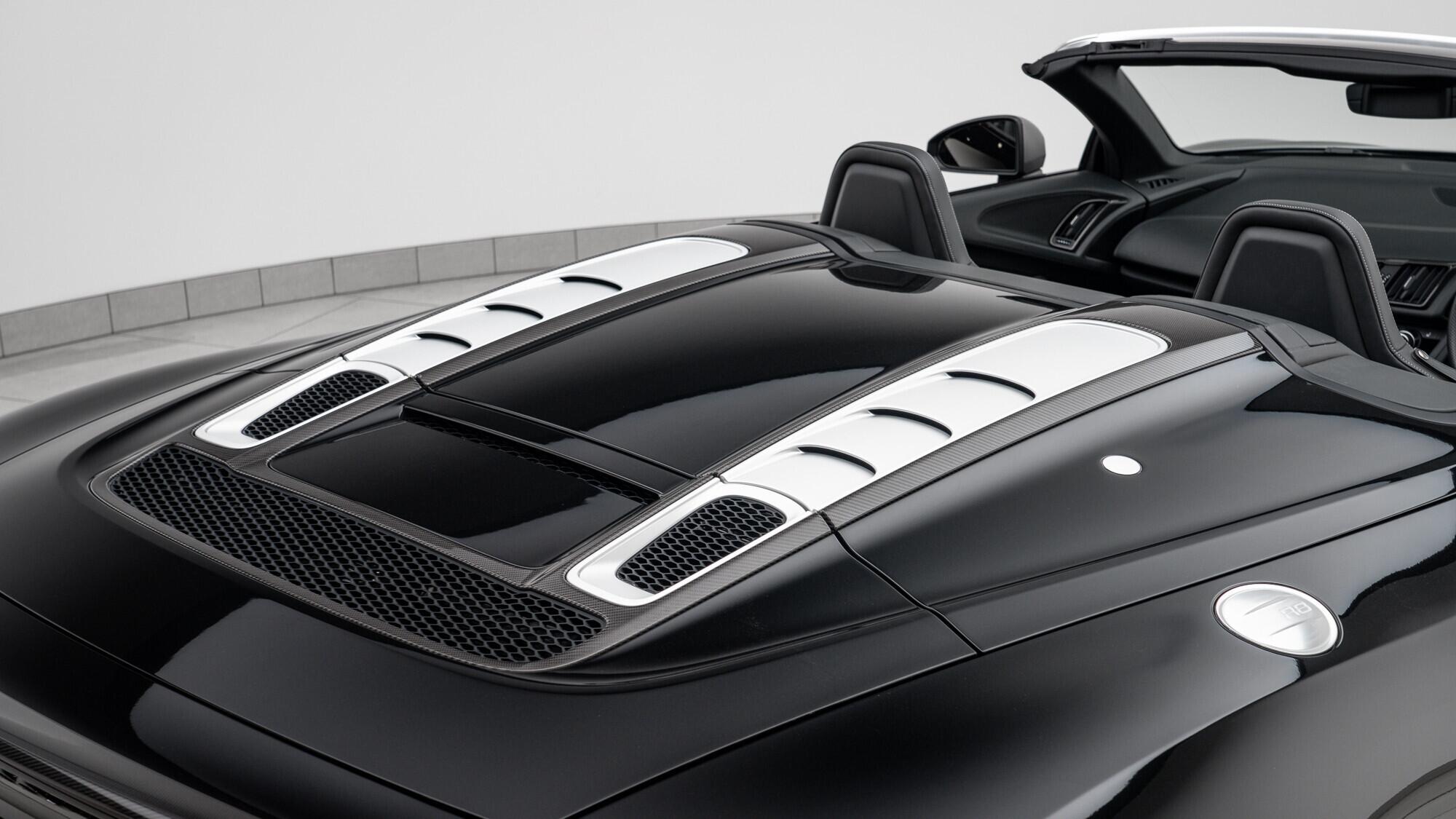 Audi R8 view 48