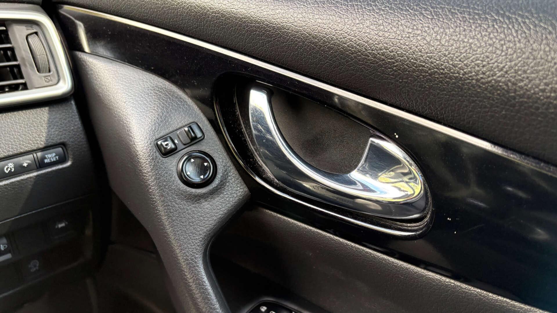 Nissan Qashqai view 21