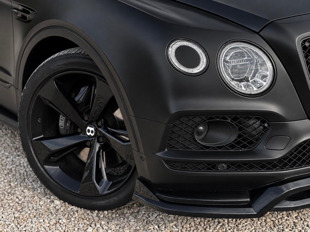 Bentley Bentayga view 71