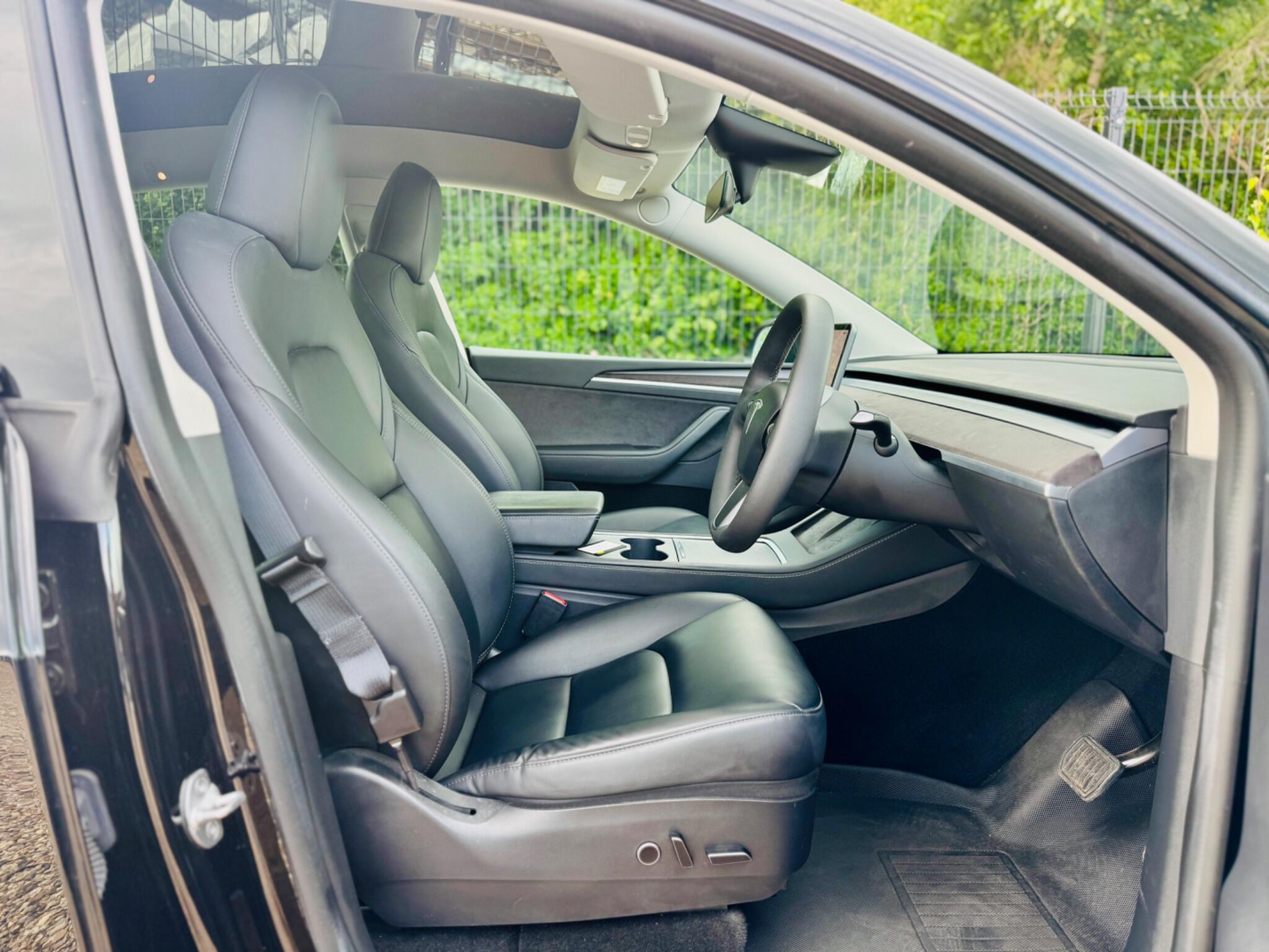 Tesla Model Y view 29