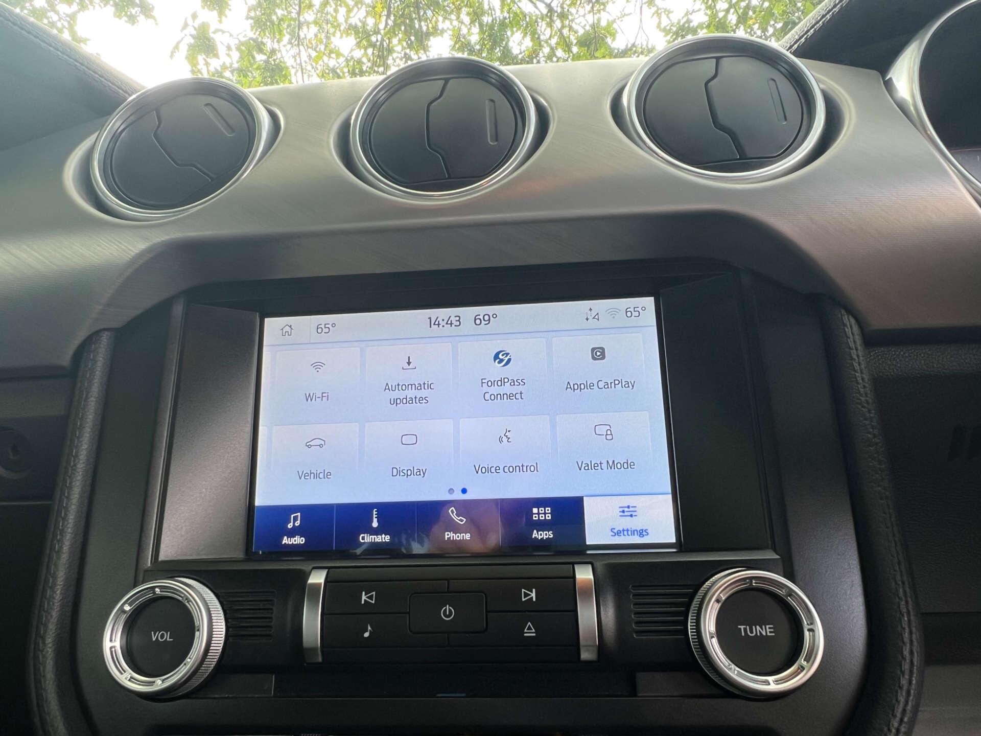 Ford Mustang view 43