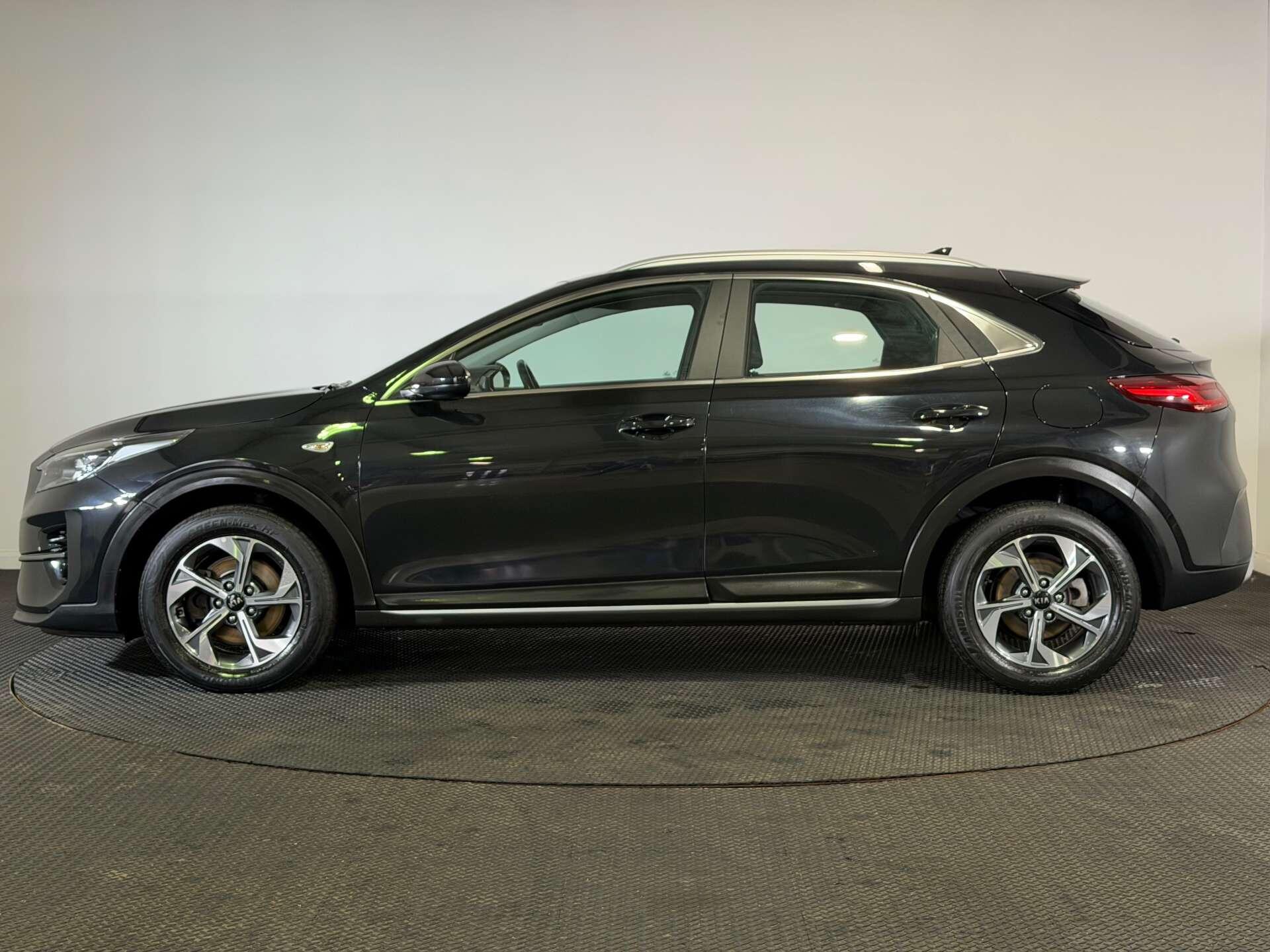 Kia Xceed view 4