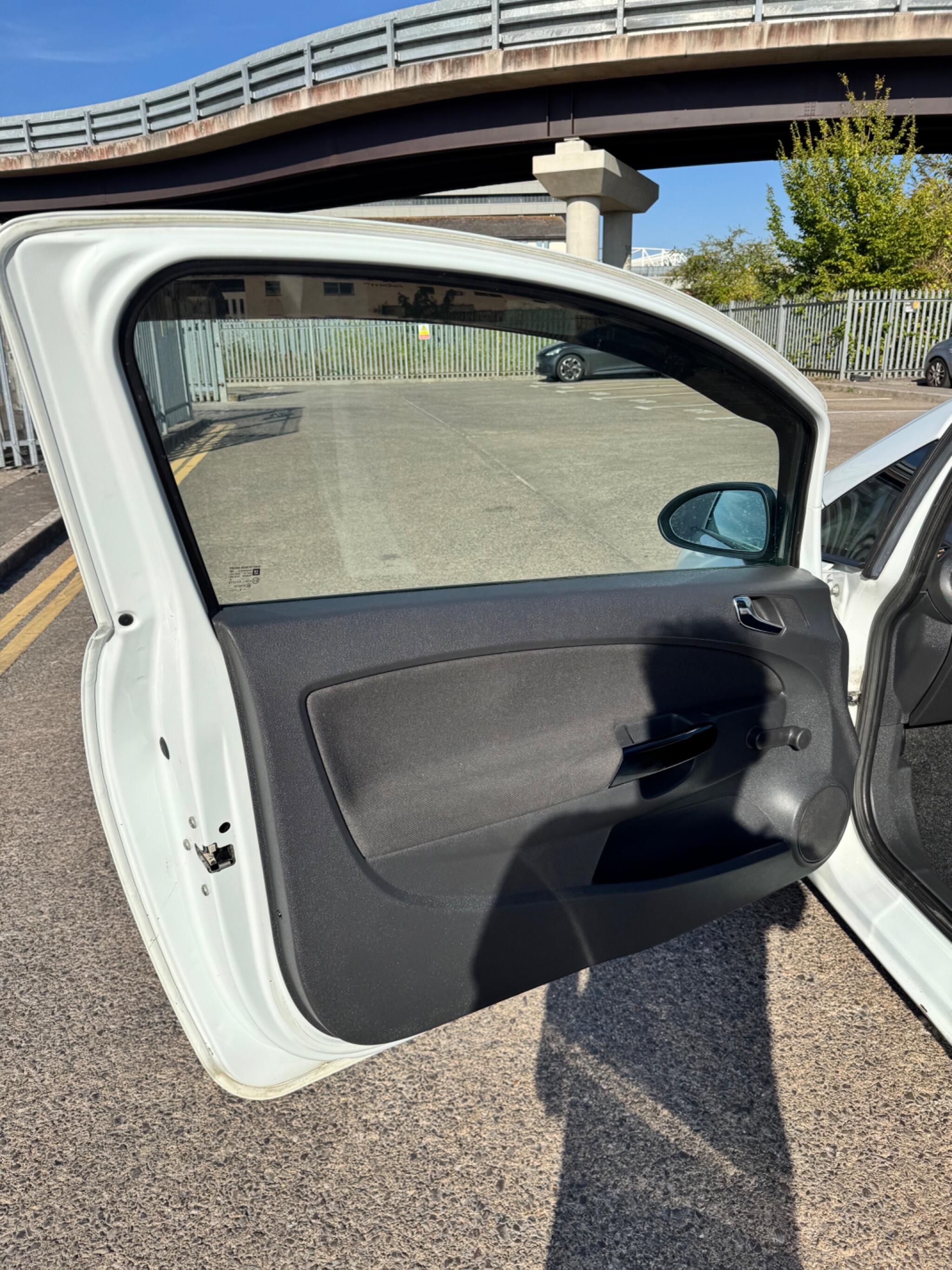 Vauxhall Corsa Van view 37