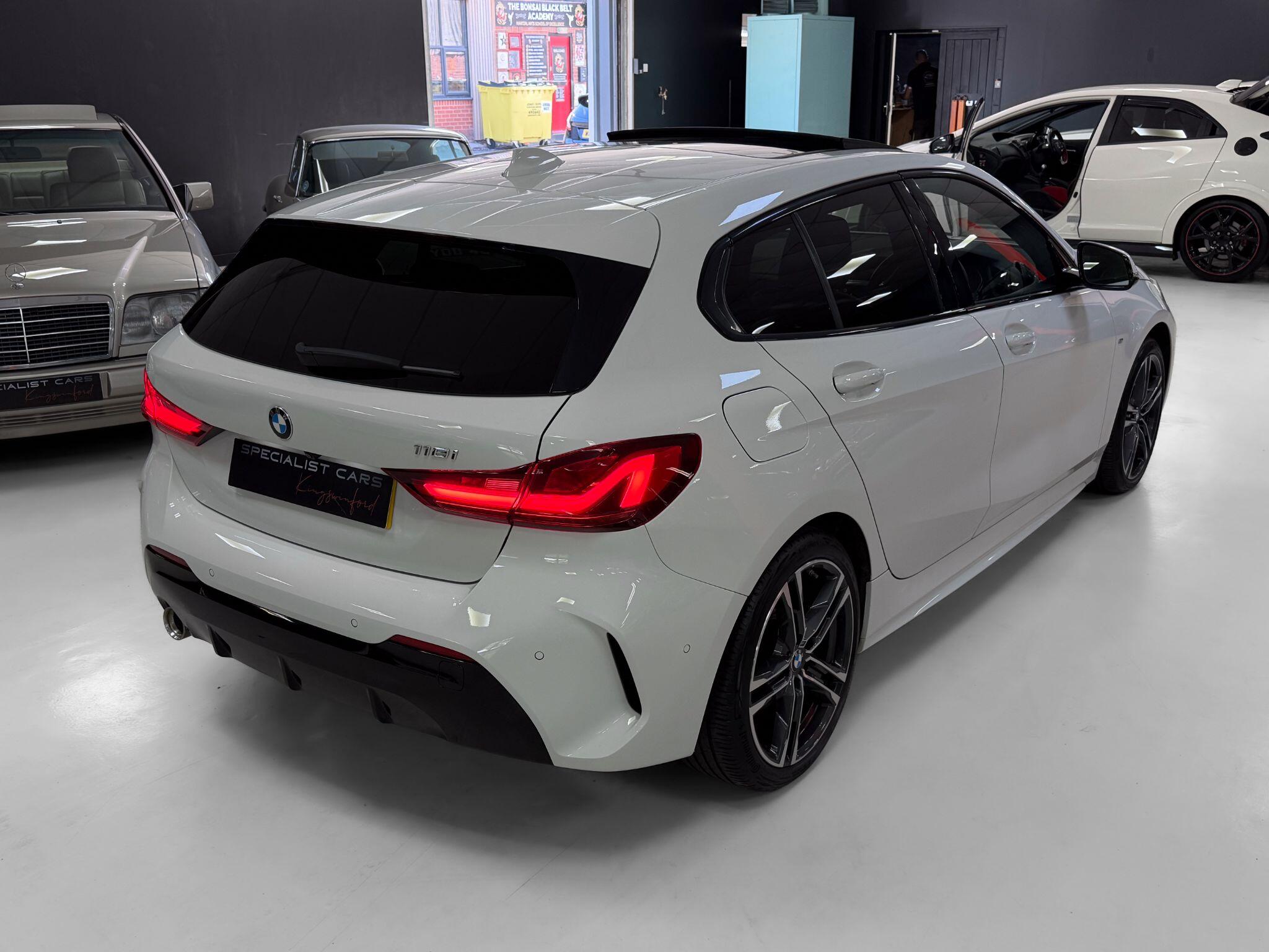 BMW 1 Series view 13