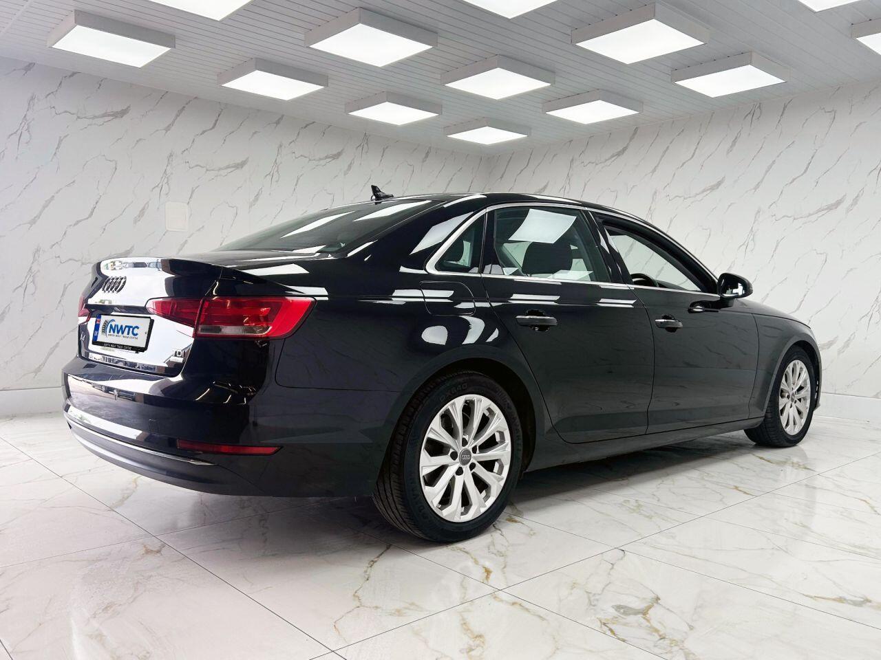 Audi A4 view 12
