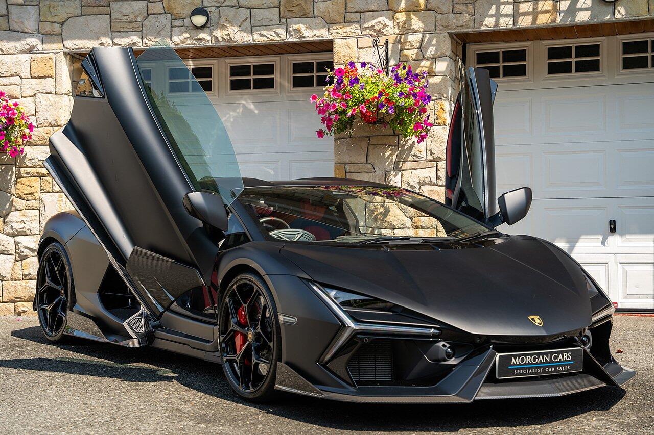 Lamborghini Revuelto view 2
