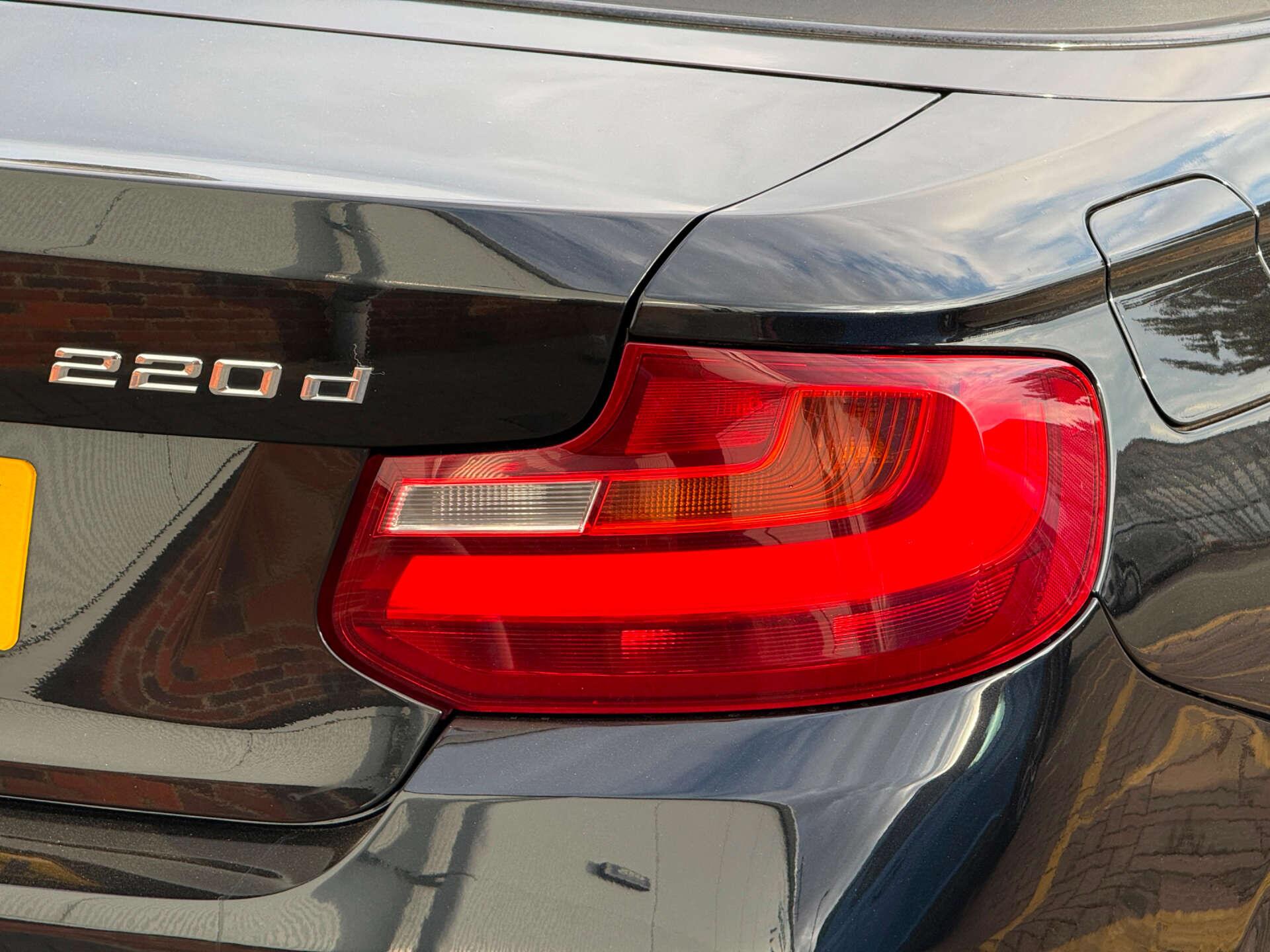 BMW 2 Series view 17