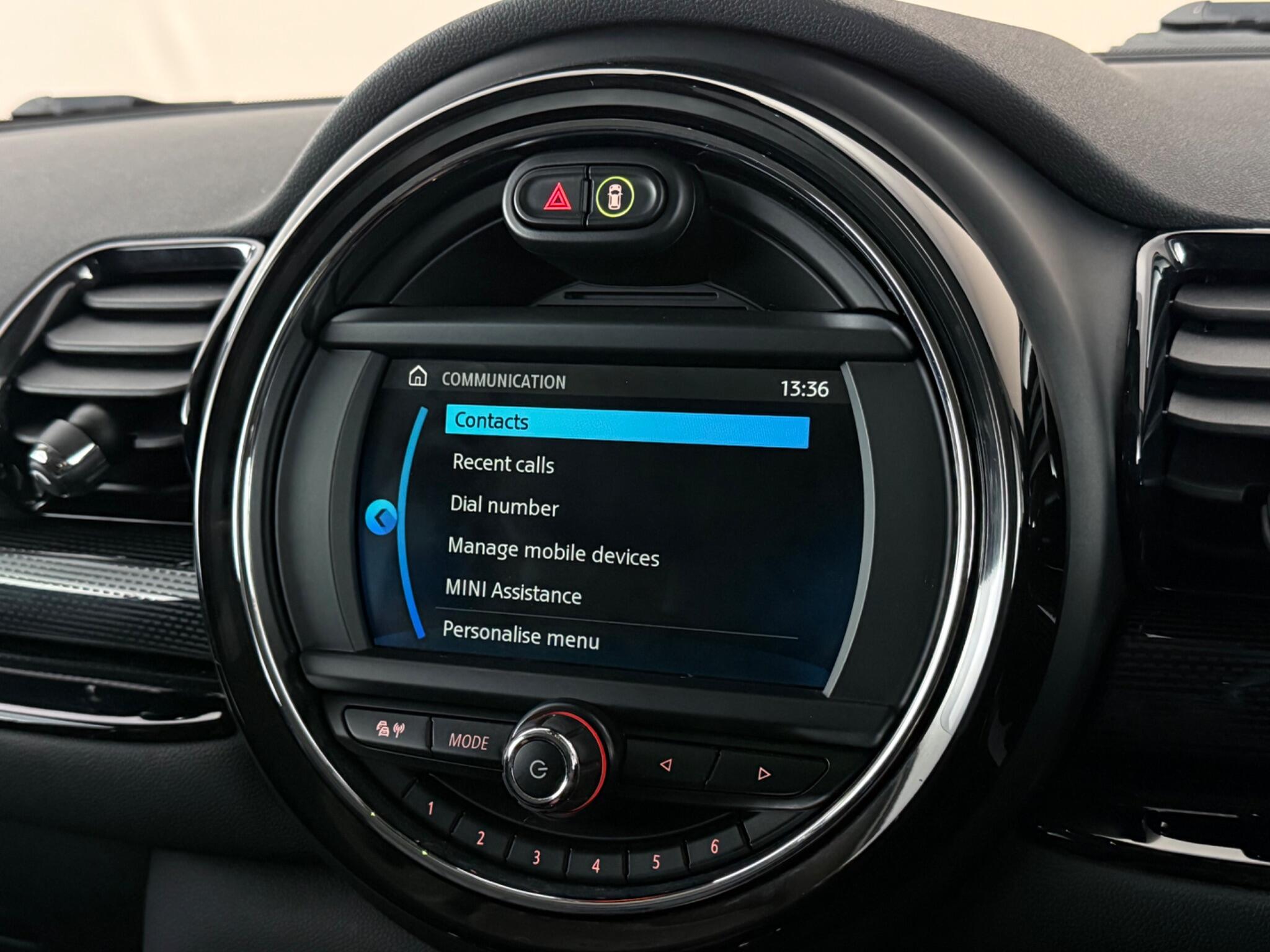 Mini Clubman view 25