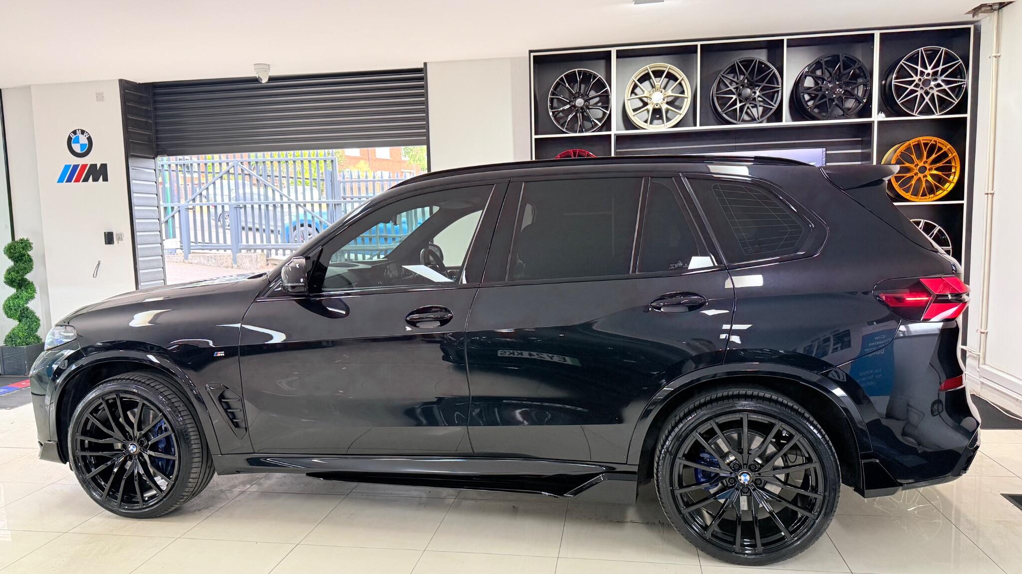 BMW X5 view 7
