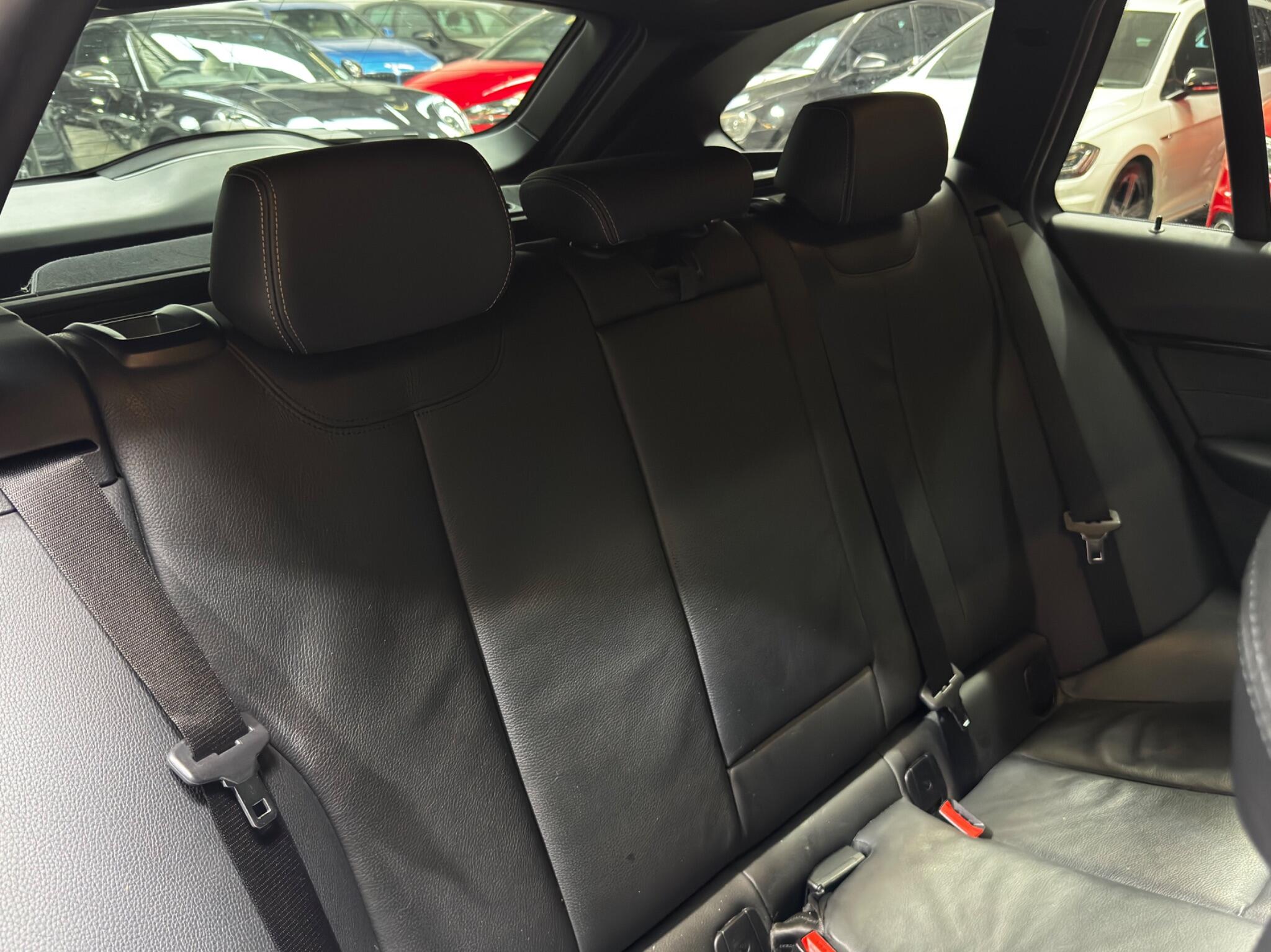 BMW 3 Series view 43