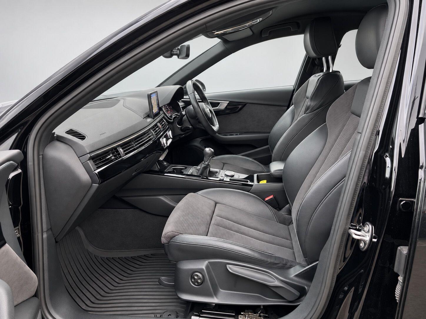 Audi A4 view 35